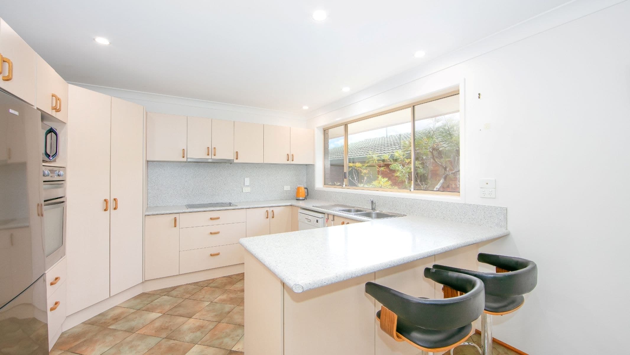 37 Shores Drive, Yamba NSW 2464, Yamba - Thumbnail 3