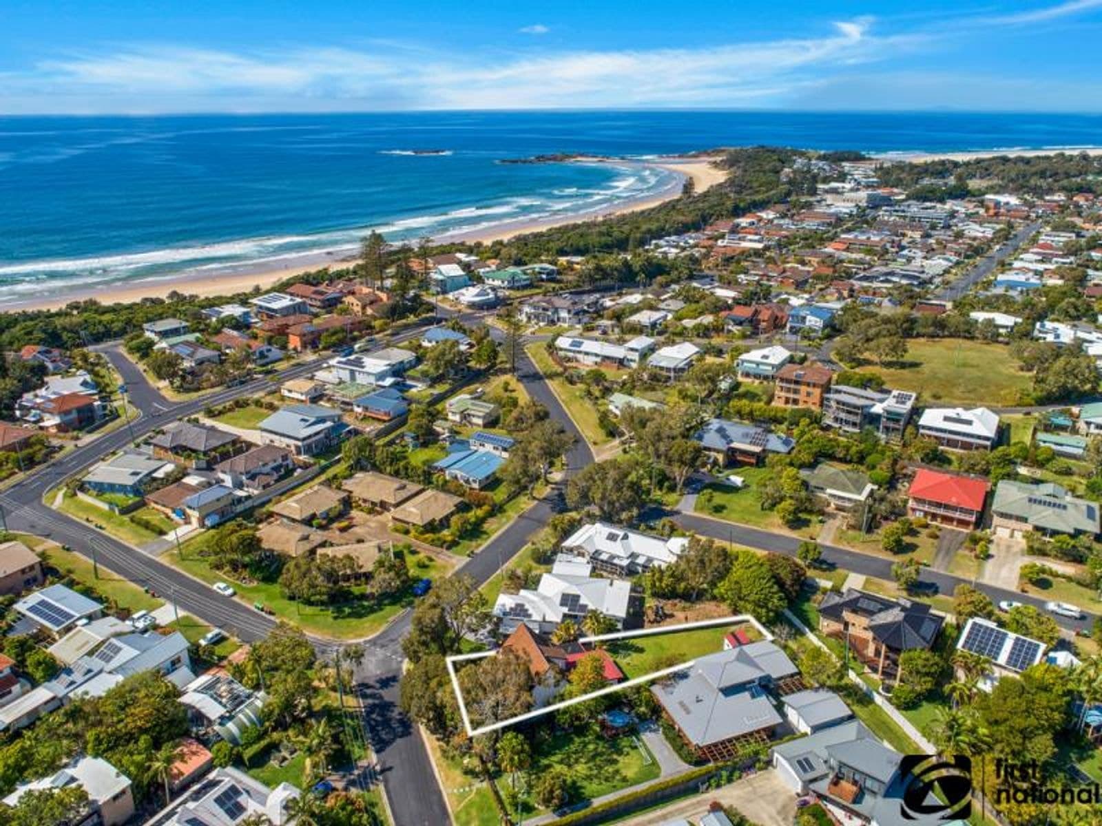 7 Nineteenth Avenue, Sawtell NSW 2452, Sawtell - Thumbnail 2