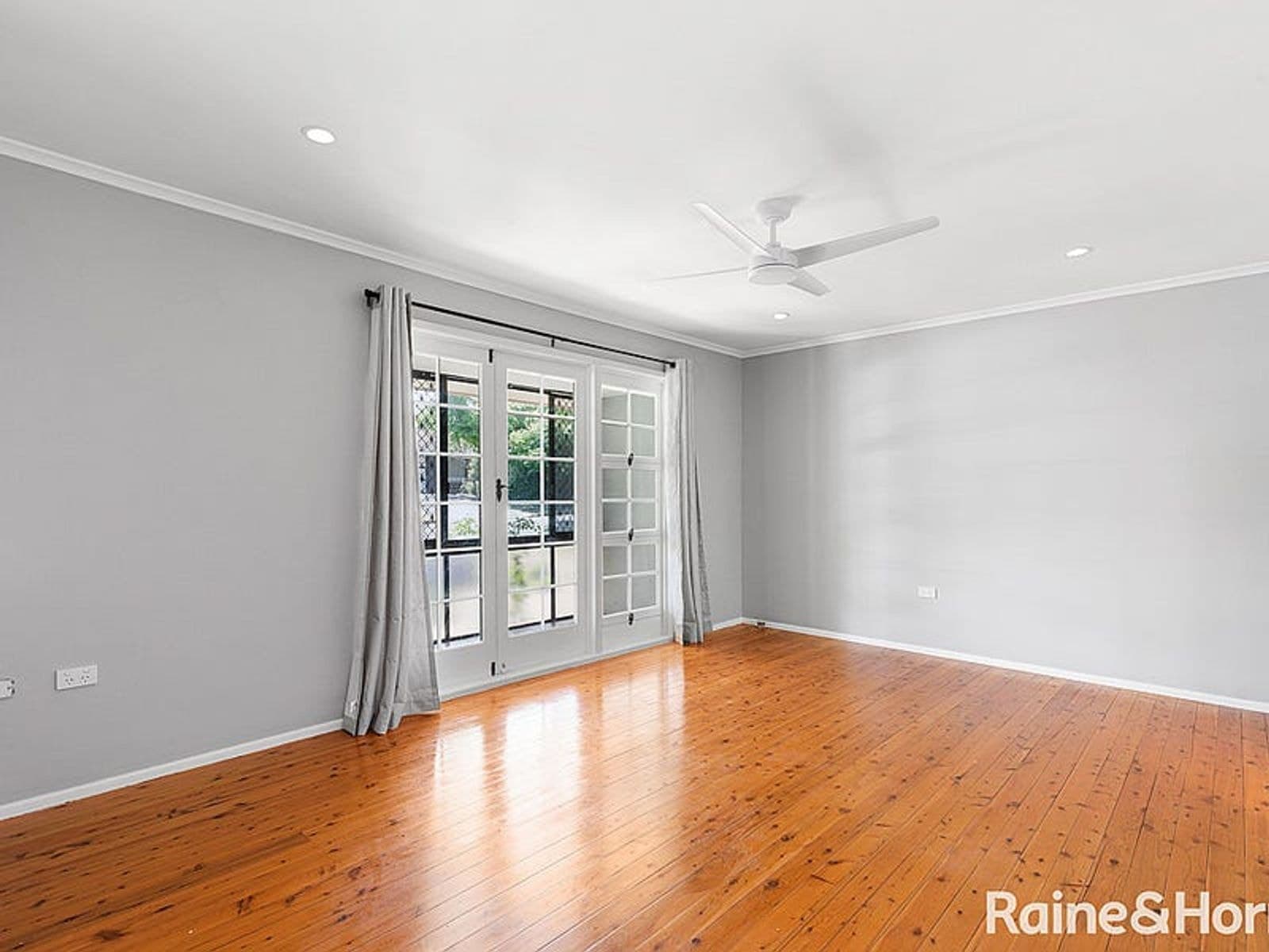 4 Clewley Crescent, Rangeville QLD 4350, Rangeville - Thumbnail 3