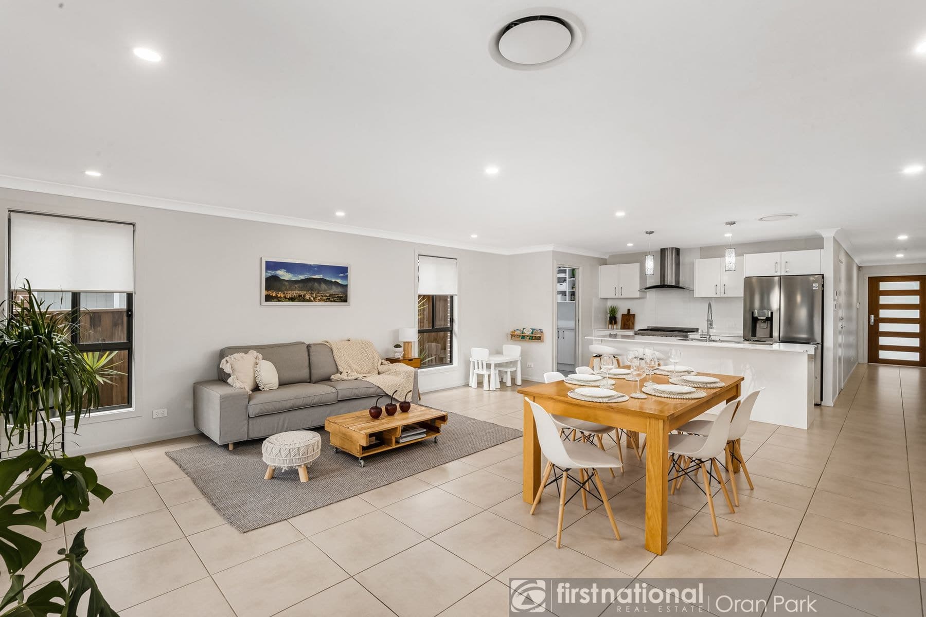 61 Sugarloaf Crescent, Colebee NSW 2761, Colebee - Thumbnail 4