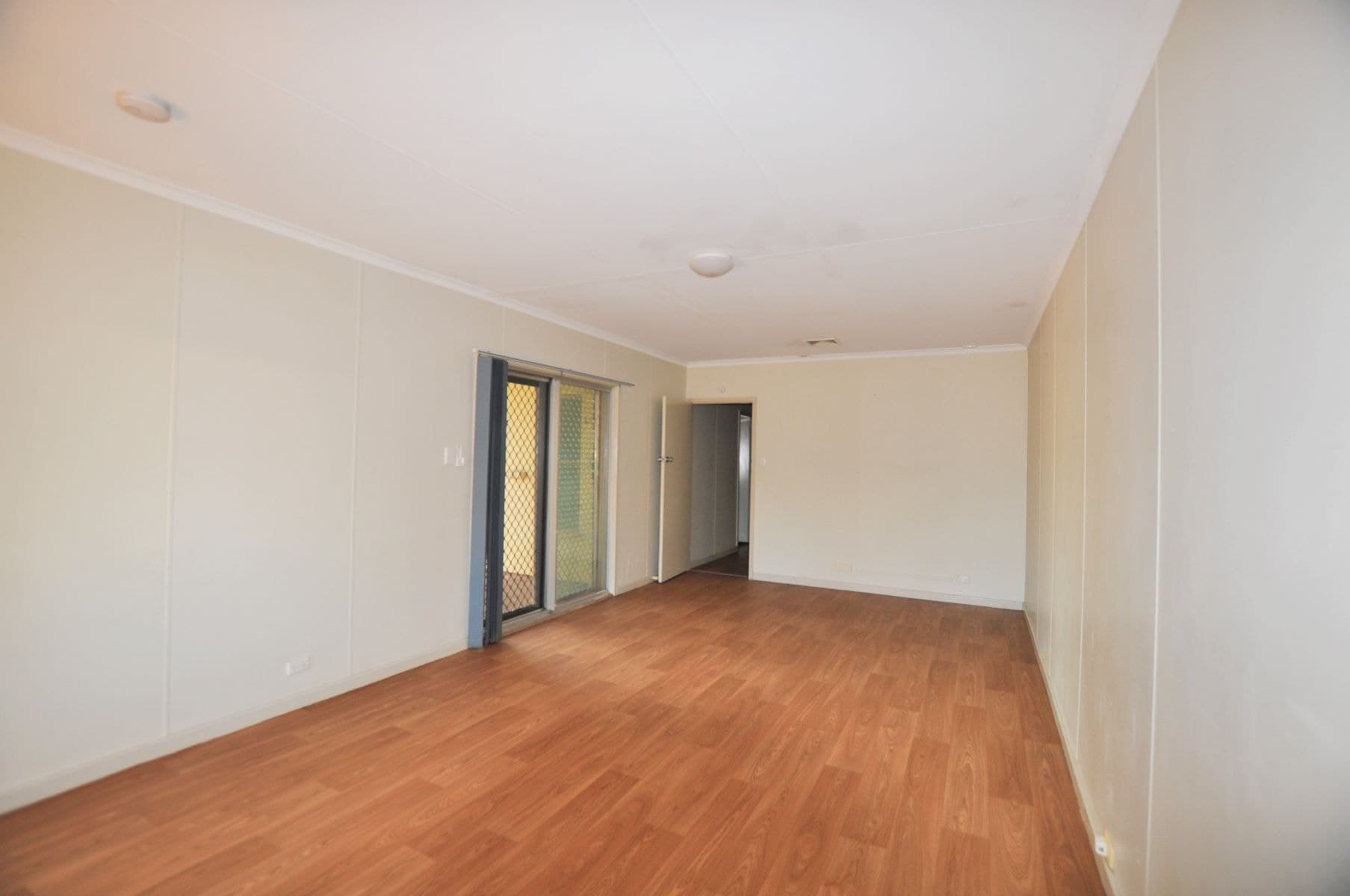 19 Traine Crescent, South Hedland WA 6722, South Hedland - Thumbnail 3