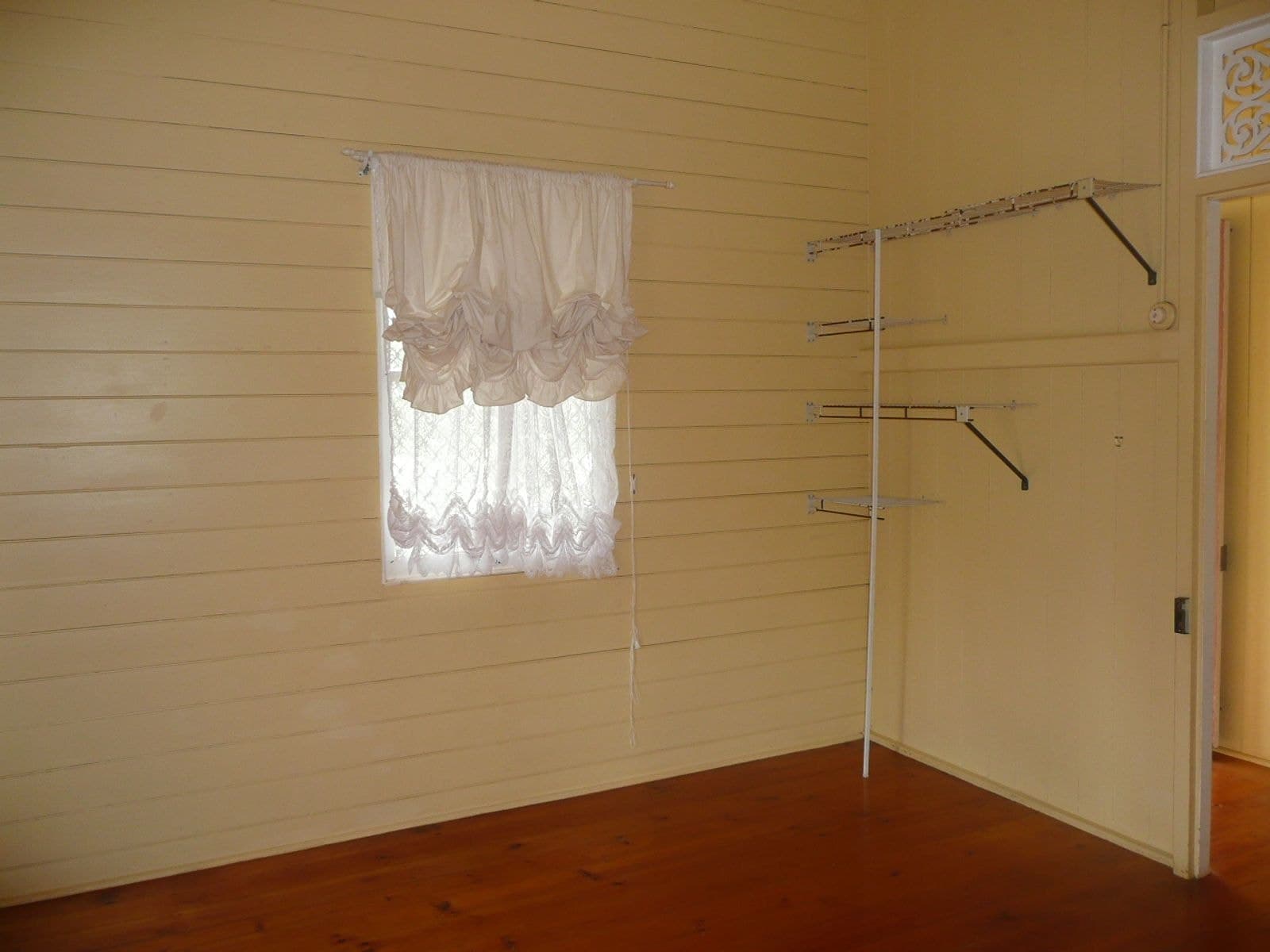 12 Queen Street, Childers QLD 4660, Childers - Thumbnail 4