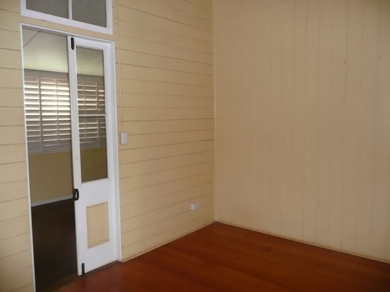 12 Queen Street, Childers QLD 4660, Childers - Thumbnail 6