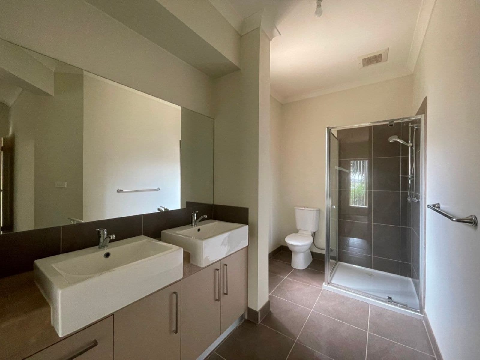 32 Tristania Drive, Point Cook VIC 3030, Point Cook - Thumbnail 4