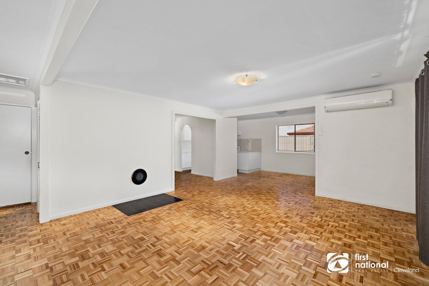 6 Marginalia Court, Cleveland QLD 4163, Cleveland - Thumbnail 3