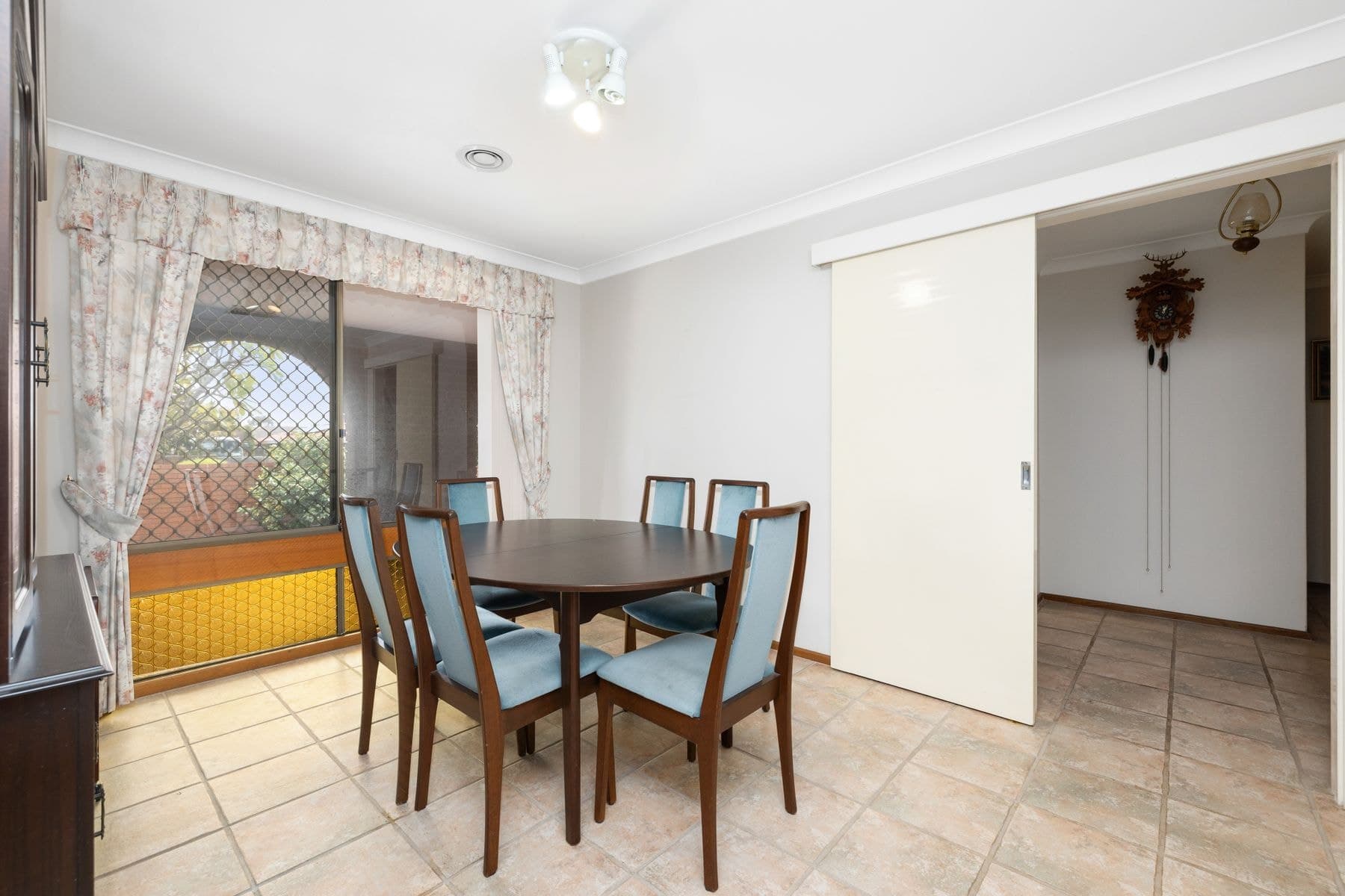 4 Pearson Crescent, Bull Creek WA 6149, Bull Creek - Thumbnail 4