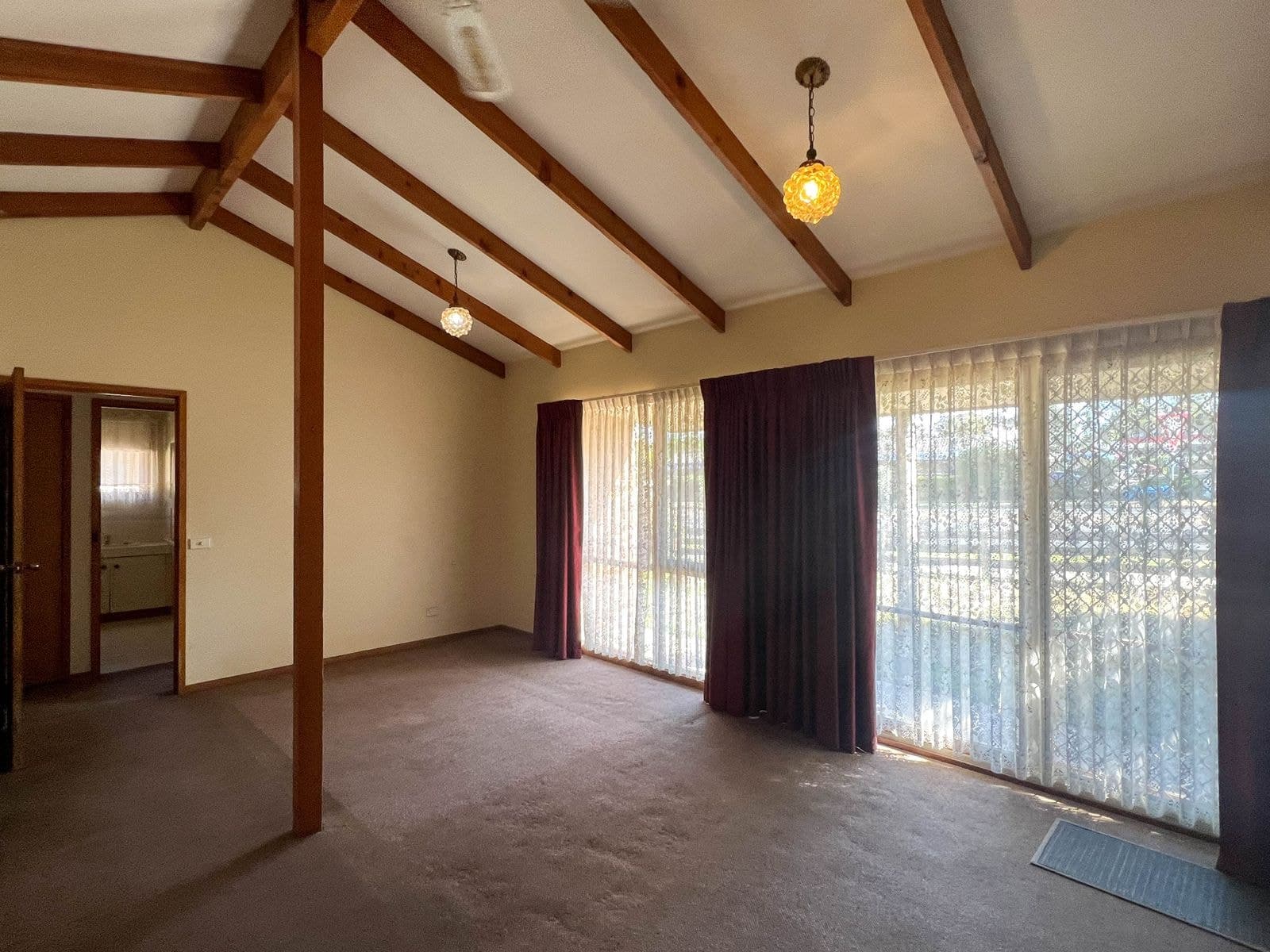 1/100 Edwards Road, Strathdale VIC 3550, Strathdale - Thumbnail 3