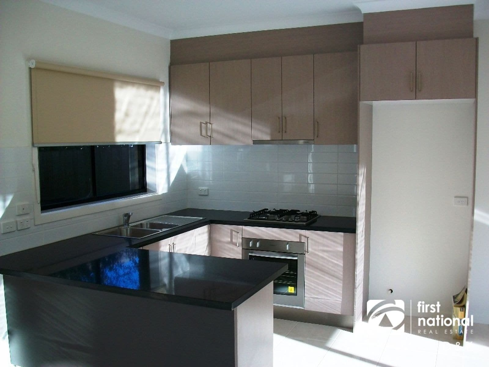 3/23 Churchill Avenue, Maidstone VIC 3012, Maidstone - Thumbnail 2