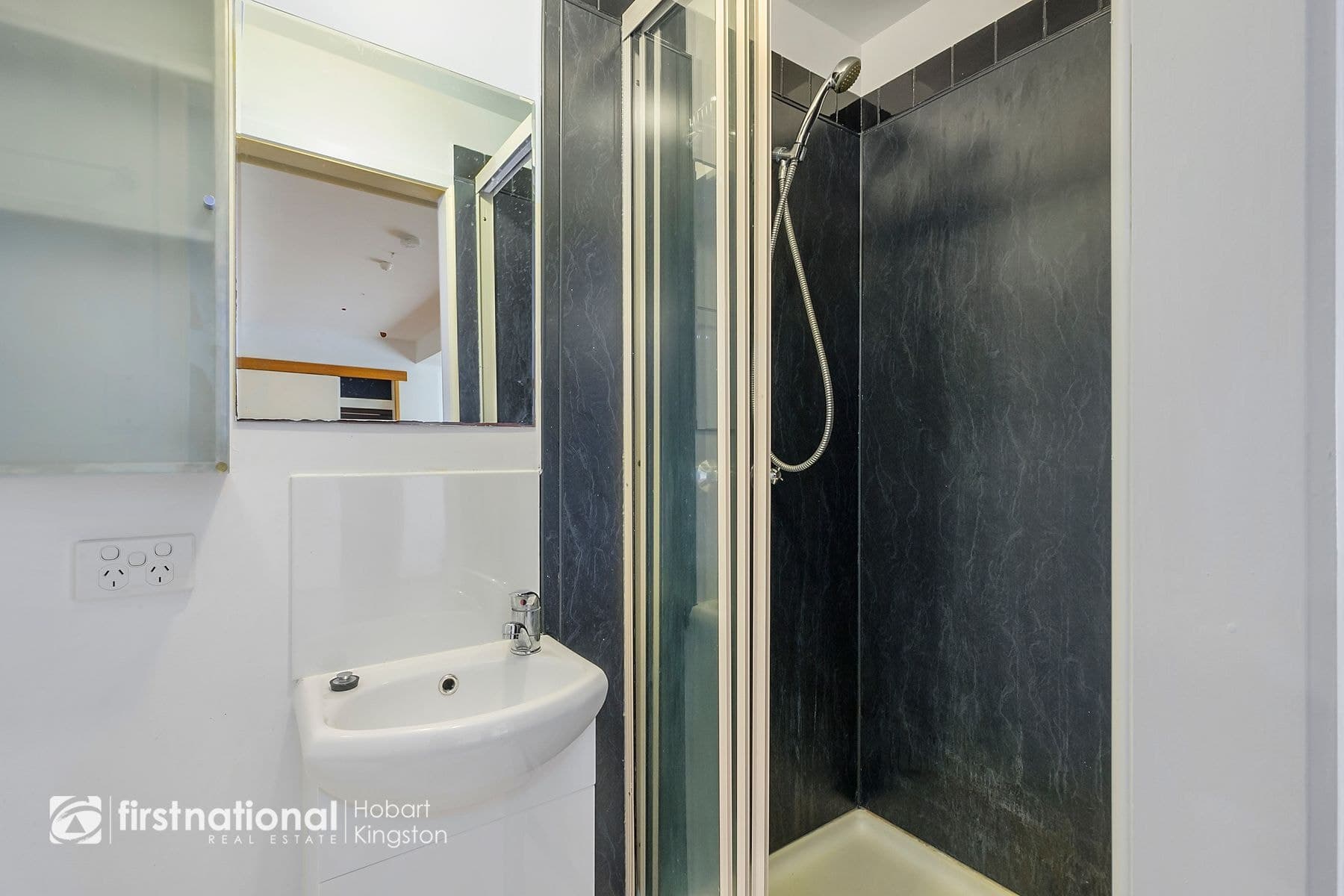 4B Amberley Court, Blackmans Bay TAS 7052, Blackmans Bay - Thumbnail 6