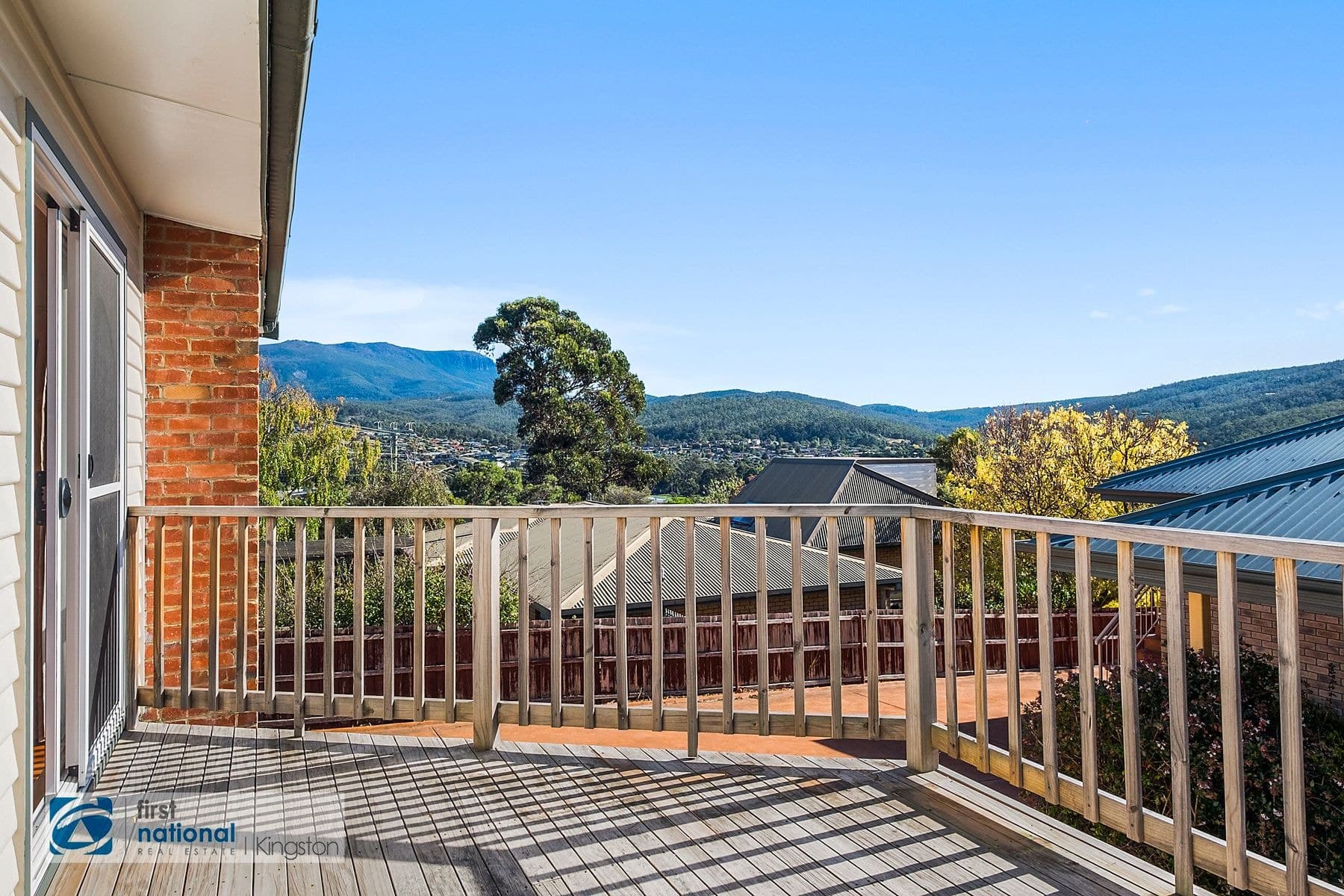 1/32 Hutchins Street, Kingston TAS 7050, Kingston Beach - Image 1