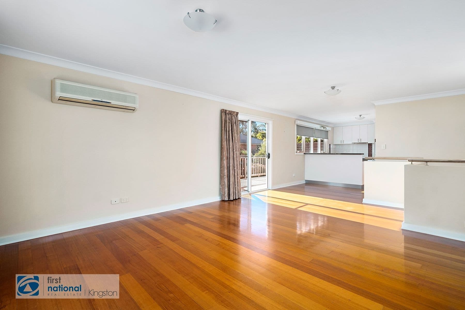 1/32 Hutchins Street, Kingston TAS 7050, Kingston Beach - Thumbnail 5