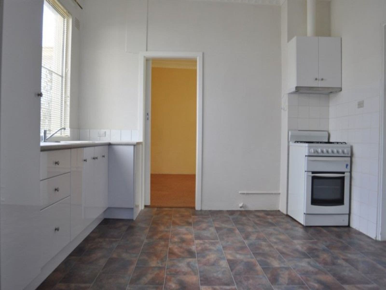 1/149 Seymour Street, Bathurst NSW 2795, Bathurst - Thumbnail 3