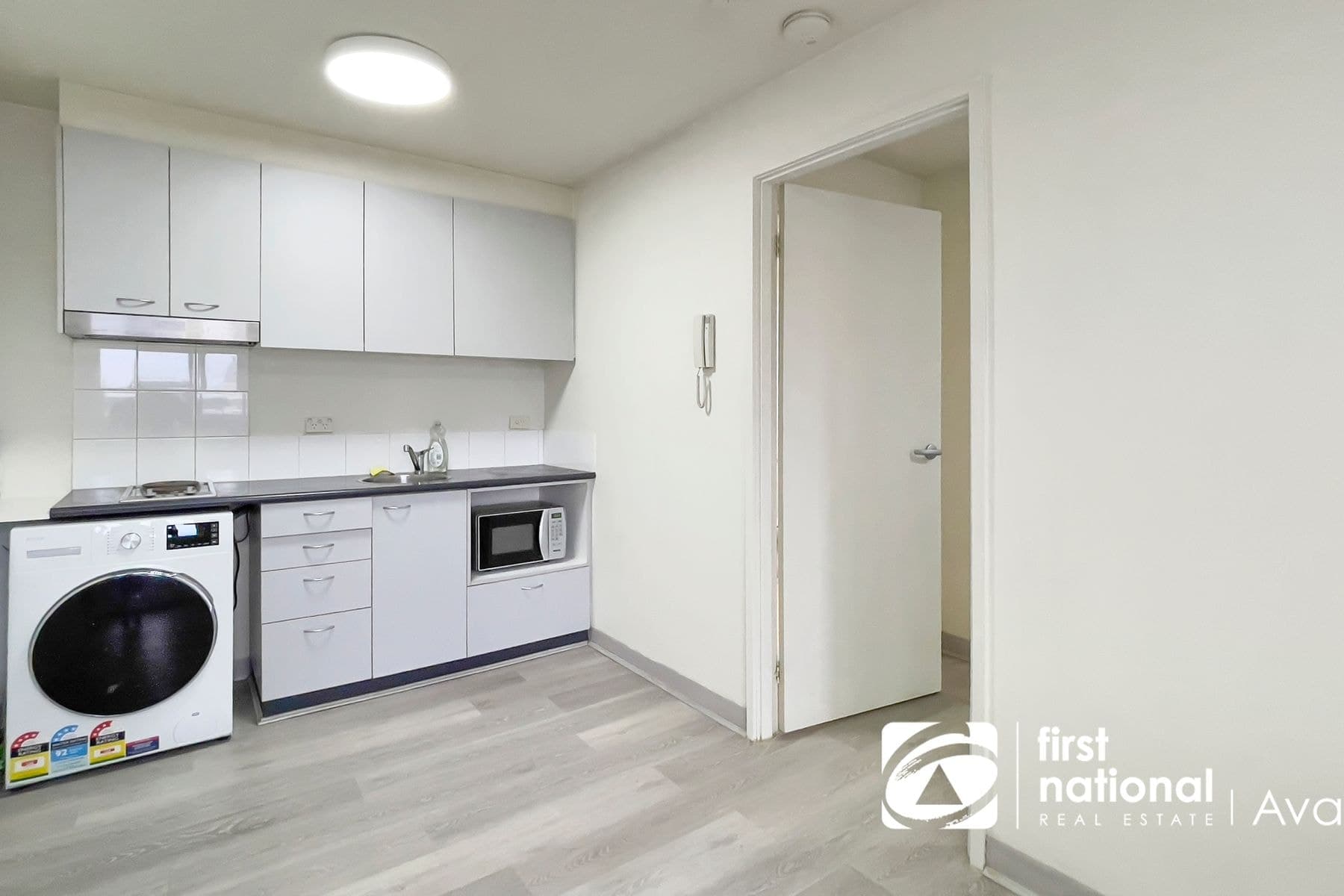 619/528 Swanston Street, Carlton VIC 3053, Carlton - Image 1