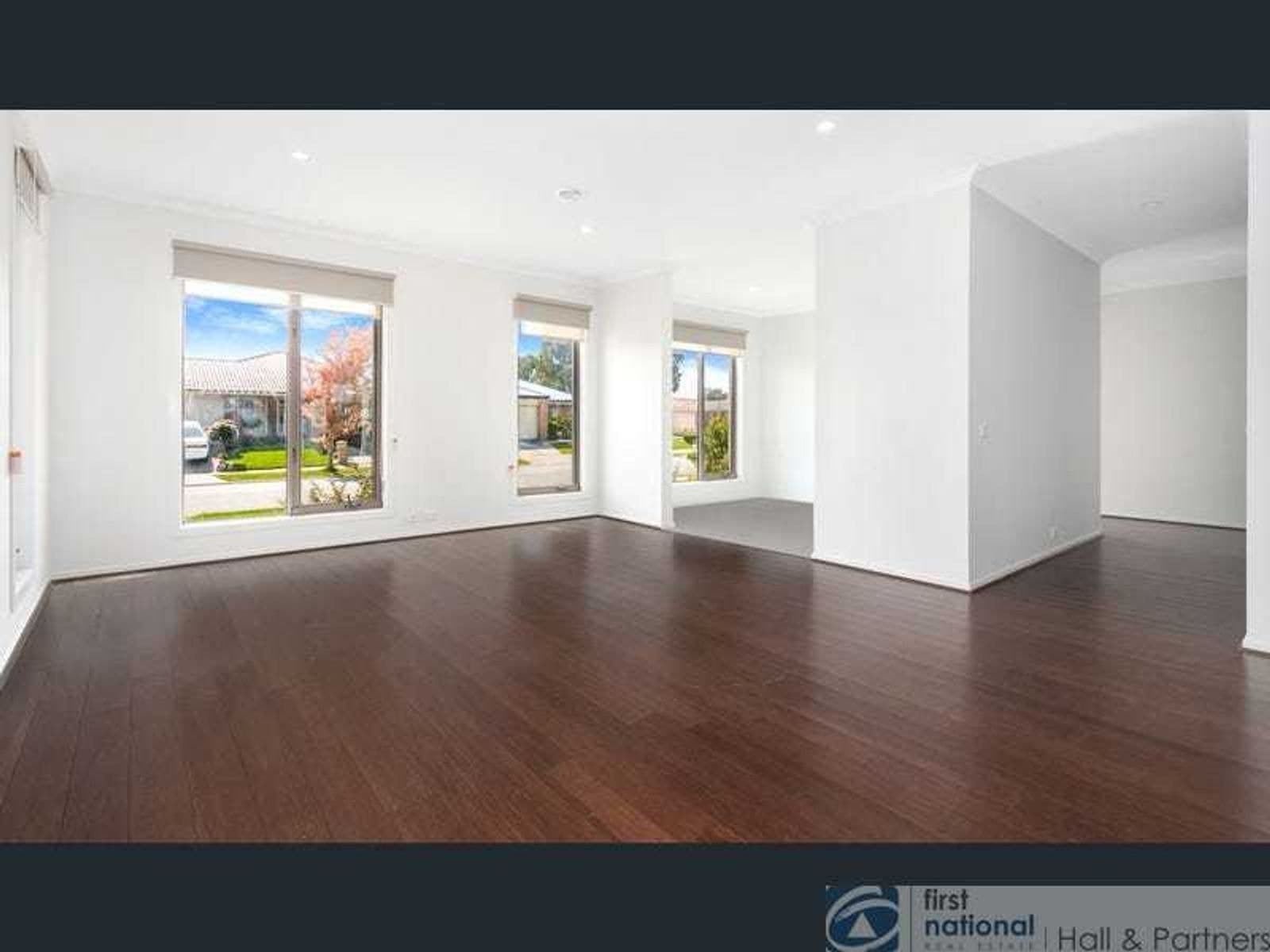 107 Moondara Drive, Berwick VIC 3806, Berwick - Thumbnail 3