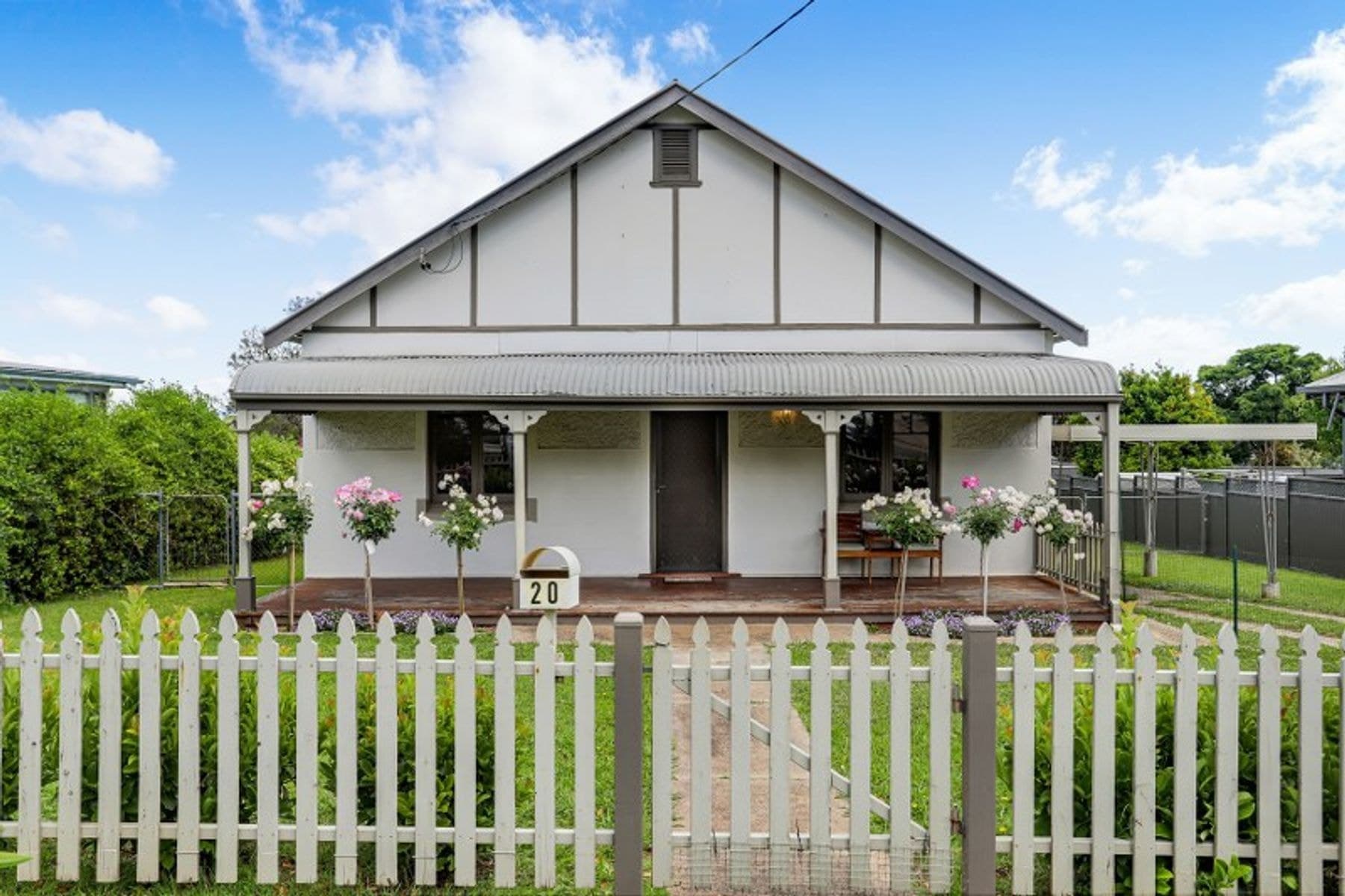 20 Janison Street, Tamworth NSW 2340, Tamworth - Image 1