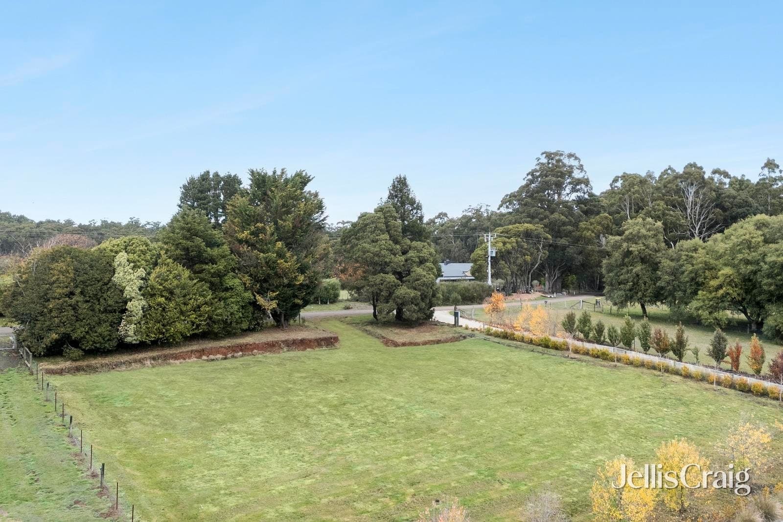 174b Mulcahys Road, Trentham
    
    
      
        2,001 m2, Trentham - Thumbnail 3