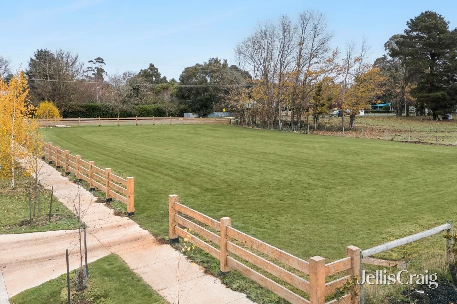 30A Victoria Street, Trentham
    
    
      
        2,000 m2, Trentham - Thumbnail 3