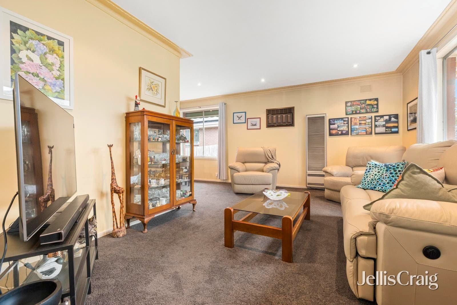 49 Therese Avenue, Mount Waverley, Mount Waverley - Thumbnail 4