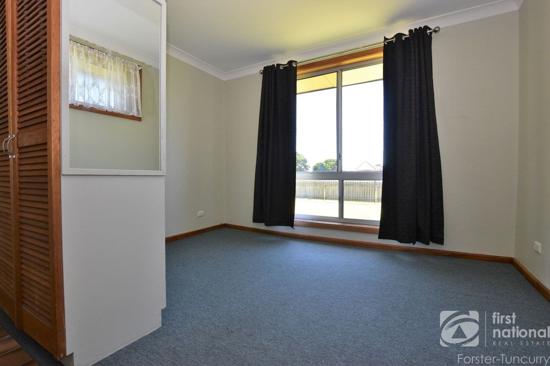 3/2 Recreation Lane, Tuncurry NSW 2428, Tuncurry - Thumbnail 5