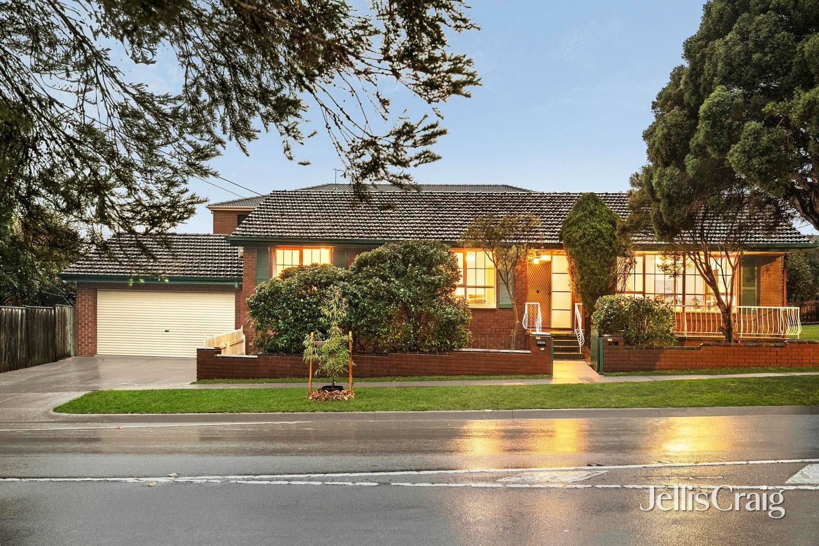 119 Whites Lane, Glen Waverley, Glen Waverley - Thumbnail 2