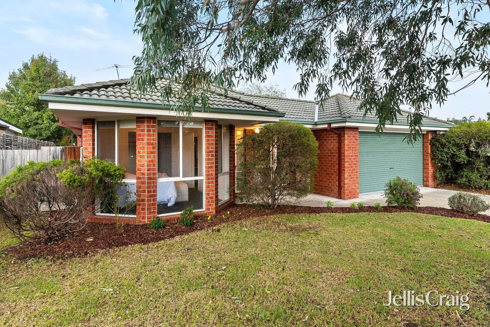 11 Dale Court, Mount Martha, Mount Martha - Thumbnail 2