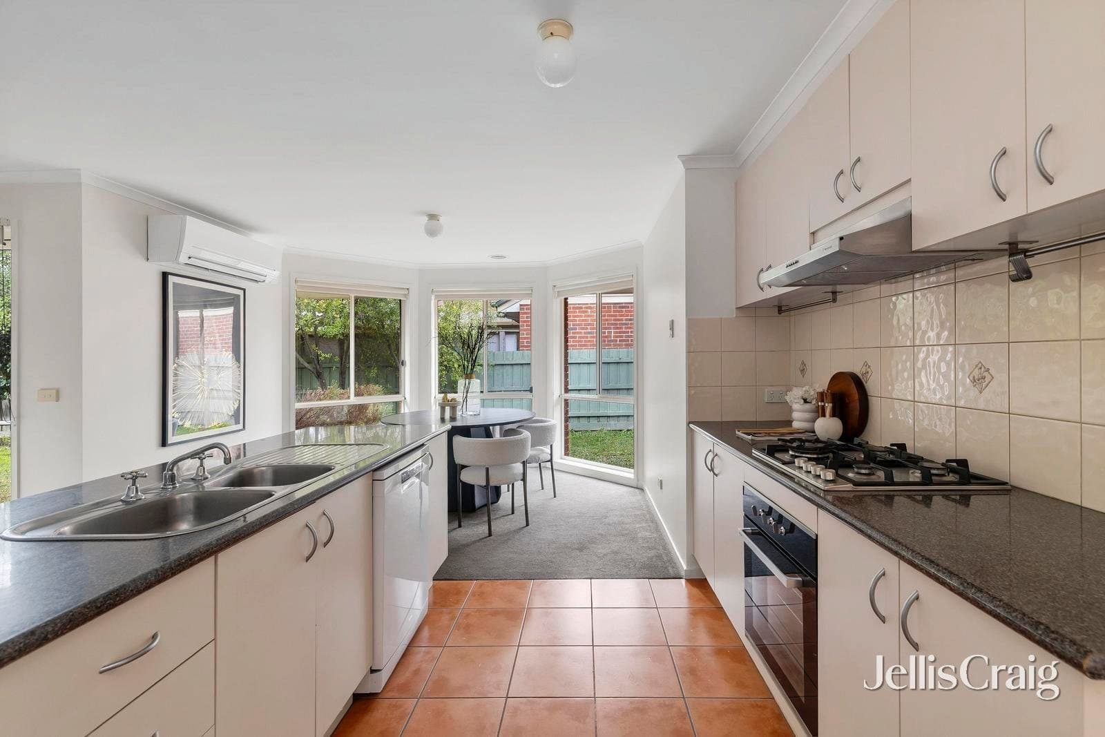 11 Dale Court, Mount Martha, Mount Martha - Thumbnail 6