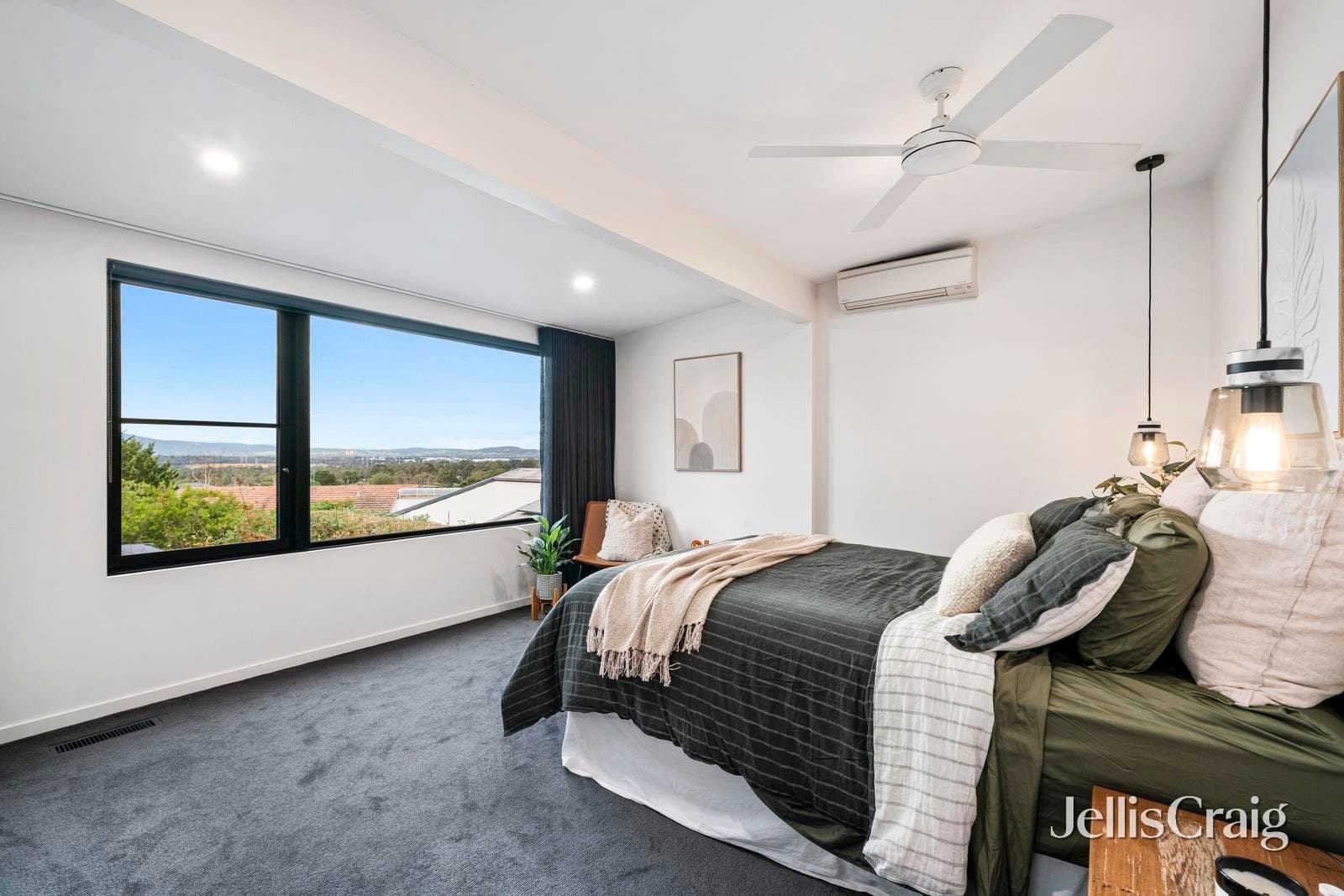 34 Caithness Crescent, Glen Waverley, Glen Waverley - Thumbnail 7