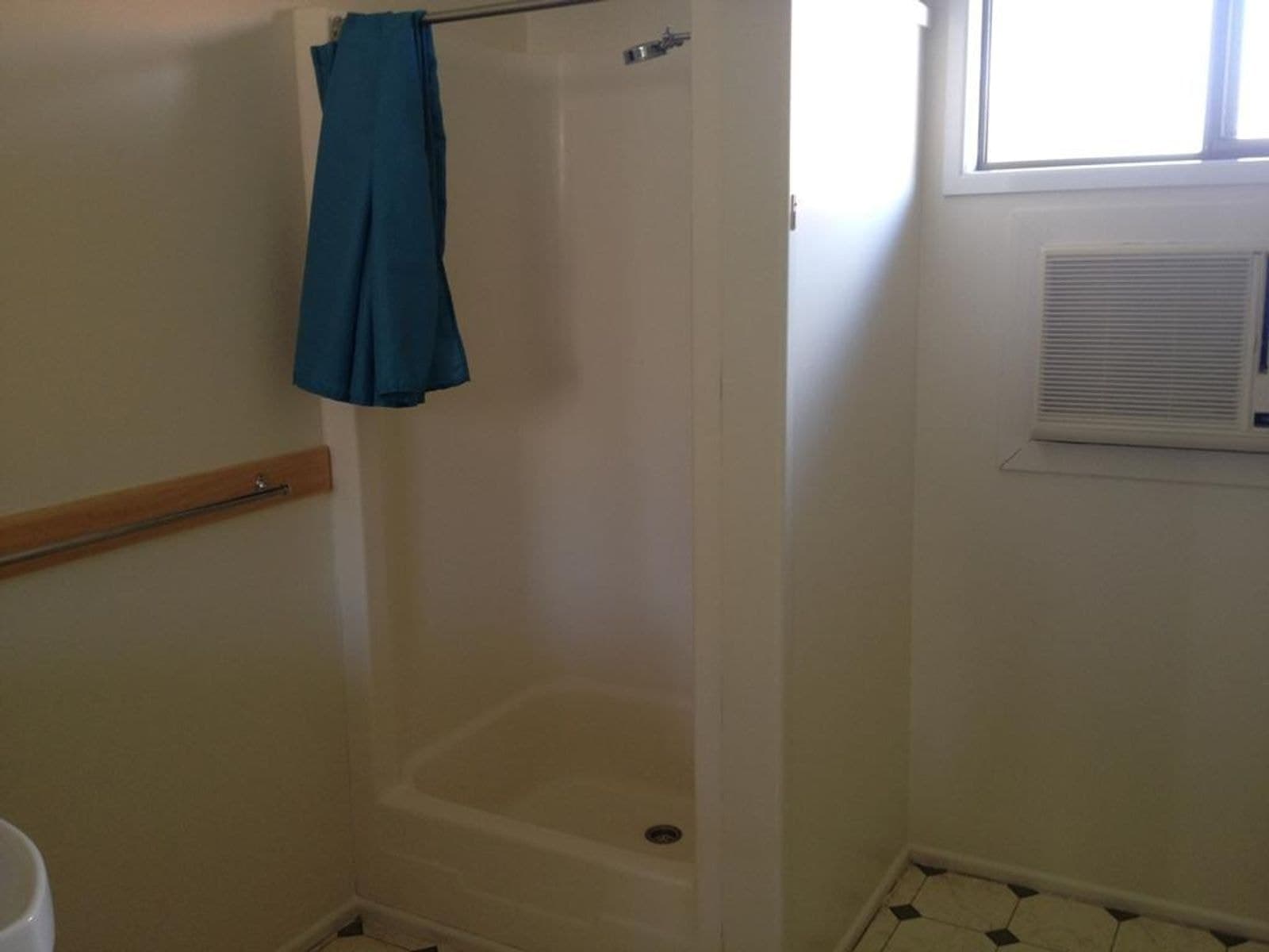 19/5 Bridge Road, East Mackay QLD 4740, East Mackay - Thumbnail 4