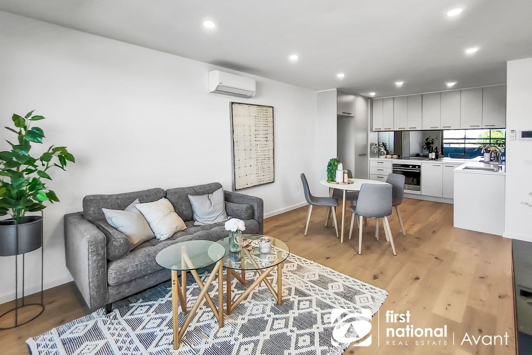 4 St Andrews Street, North Melbourne VIC 3051, North Melbourne - Thumbnail 2