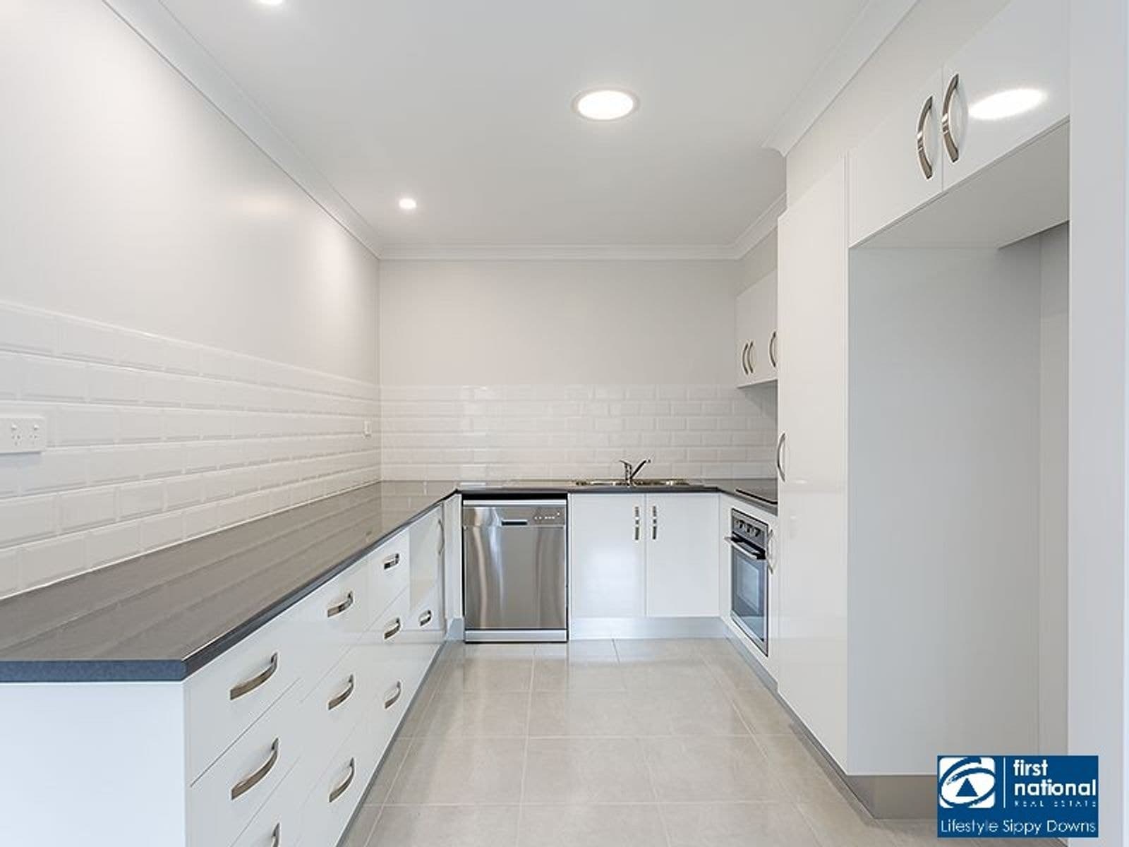 8B Glynn Place, Gympie QLD 4570, Gympie - Thumbnail 3