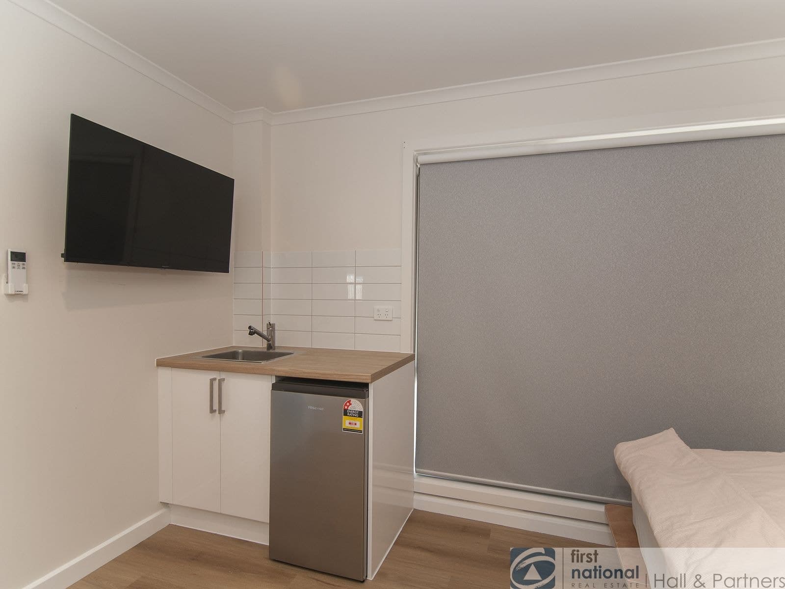 8 Canterbury Street, Cranbourne VIC 3977, Cranbourne - Thumbnail 8
