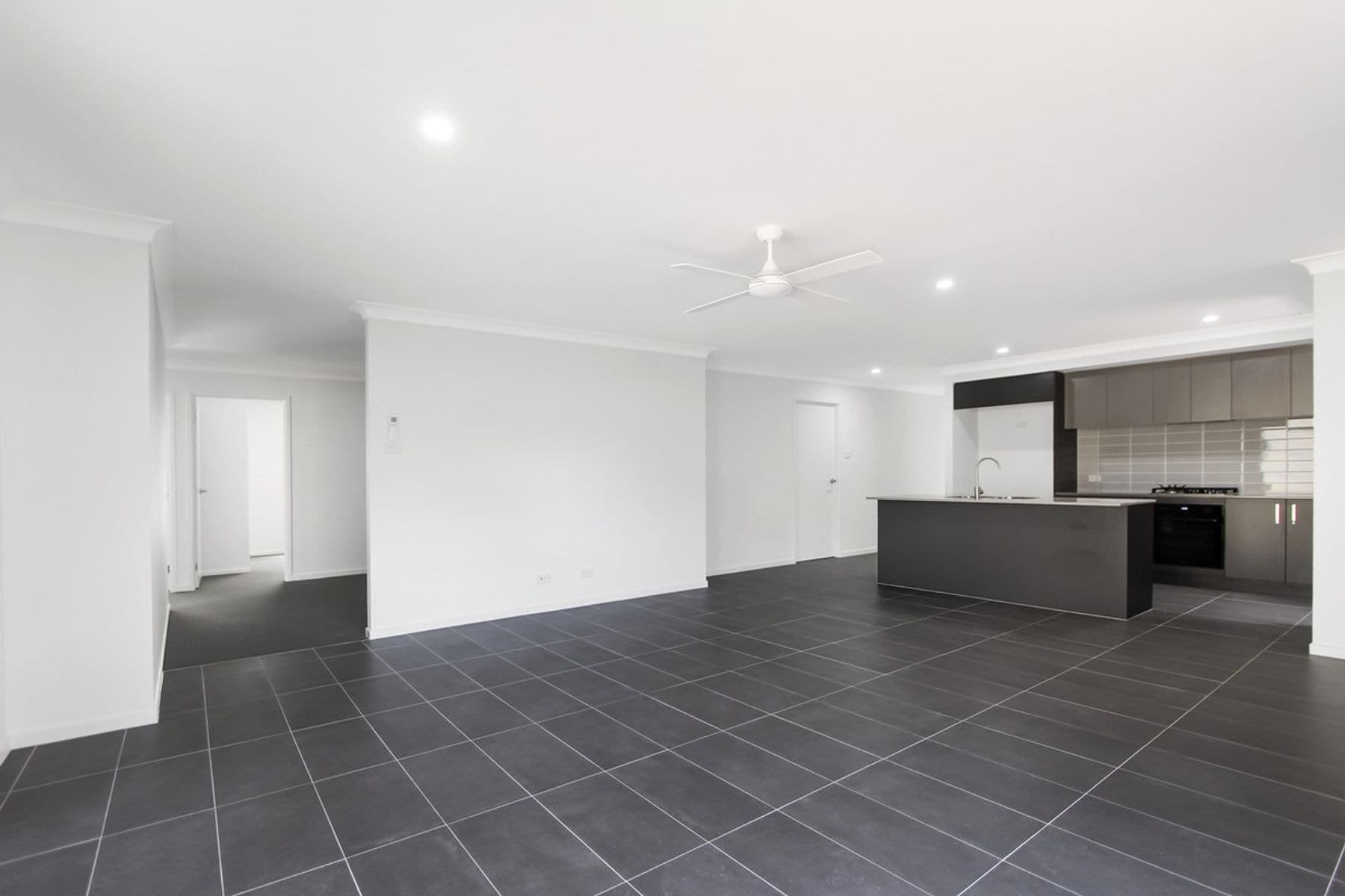 3 Persimmon Parkway, Port Macquarie NSW 2444, Port Macquarie - Thumbnail 4