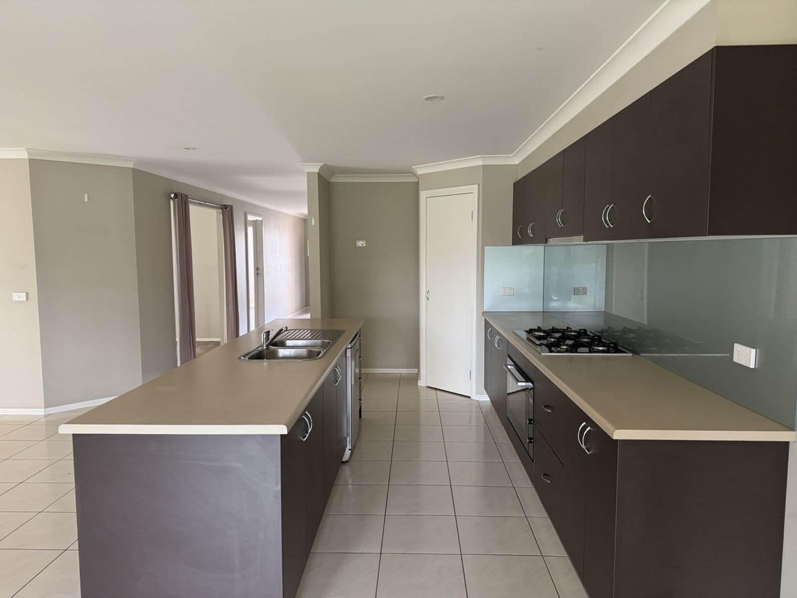 49 Riverslea Boulevard, Traralgon VIC 3844, Traralgon - Thumbnail 3