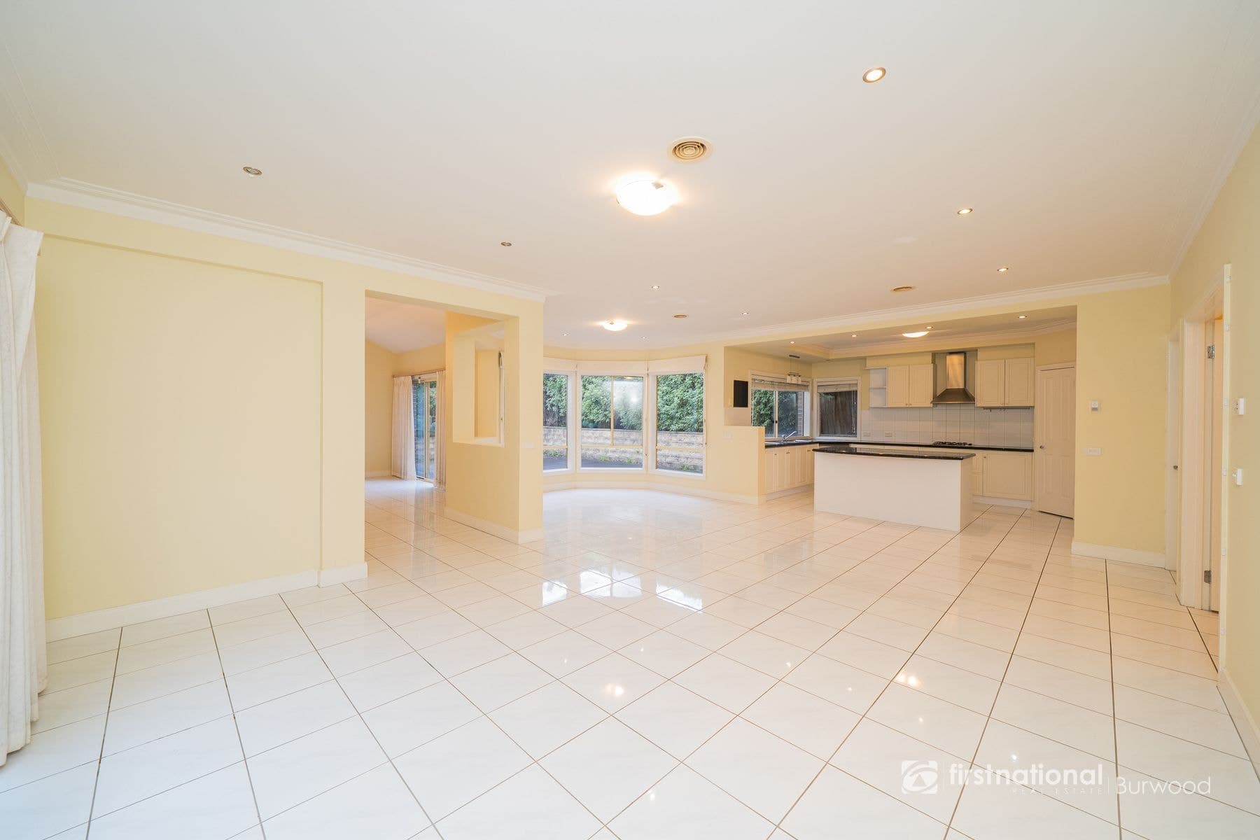 7 Elaroo Avenue, Camberwell VIC 3124, Camberwell - Thumbnail 5