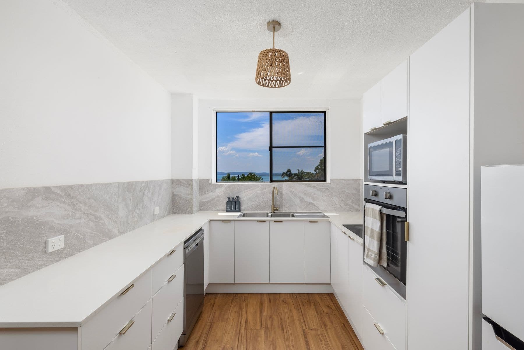 10/1 Donald Street, Nelson Bay NSW 2315, Nelson Bay - Thumbnail 2