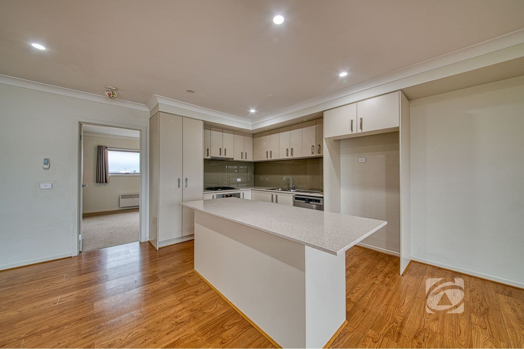 10 Ezra Crescent, Officer VIC 3809, Officer - Thumbnail 4