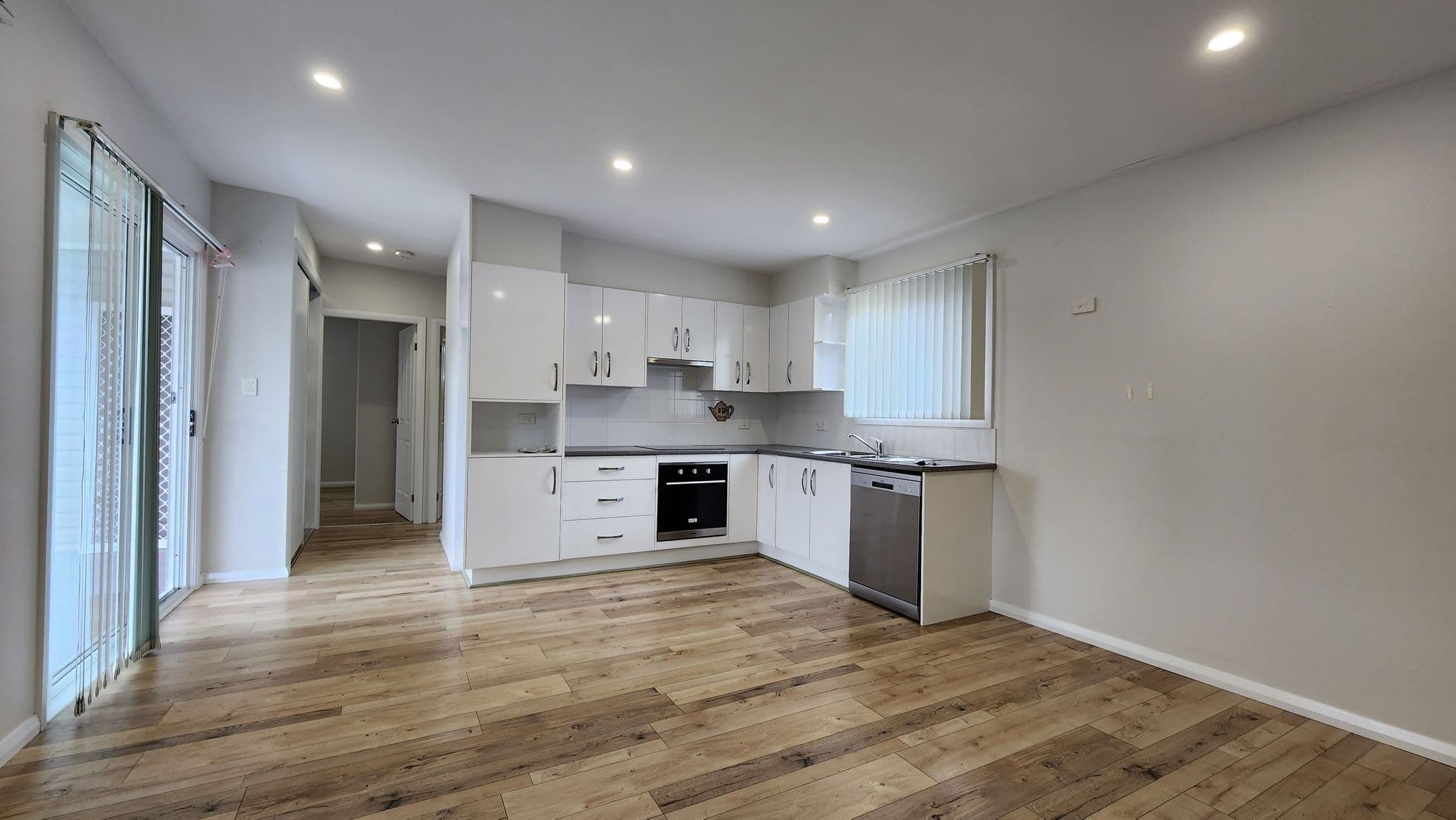20A Kent Gardens, Soldiers Point NSW 2317, Soldiers Point - Thumbnail 2