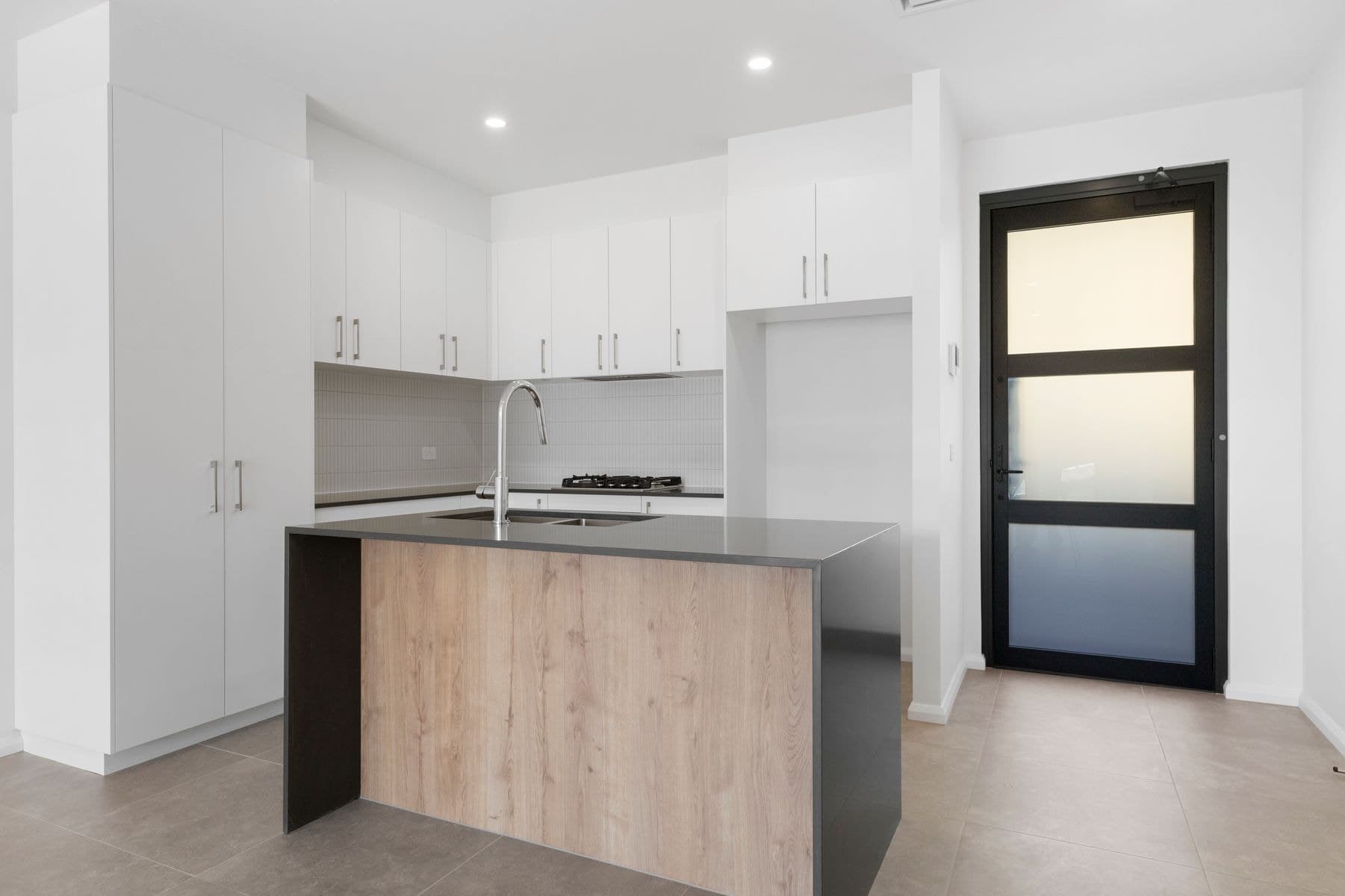 3/9 Walter Street, Belmont NSW 2280, Belmont - Thumbnail 2