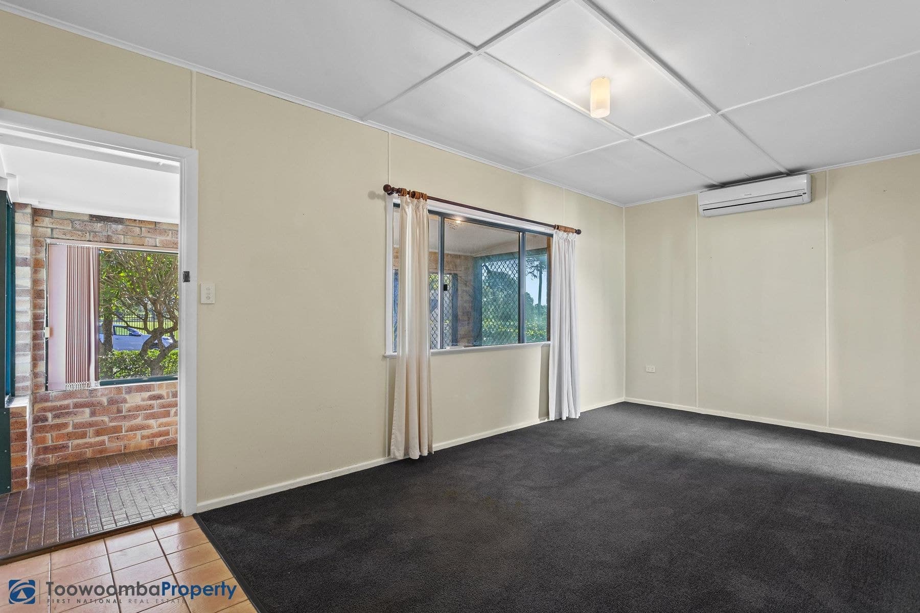 18 Hennessy Street, Harristown QLD 4350, Harristown - Thumbnail 3