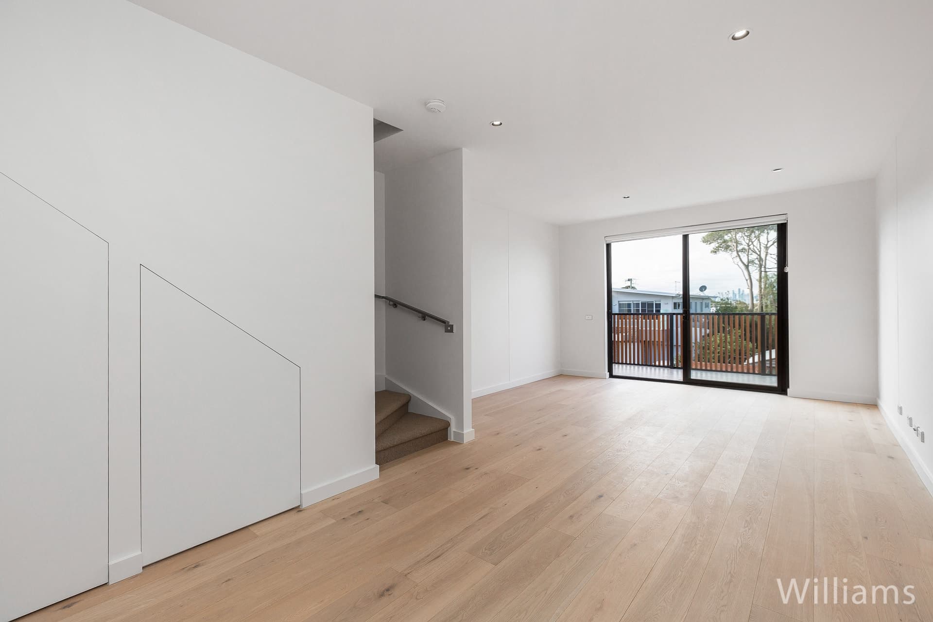 125/6 Paine Street, Newport - Thumbnail 2
