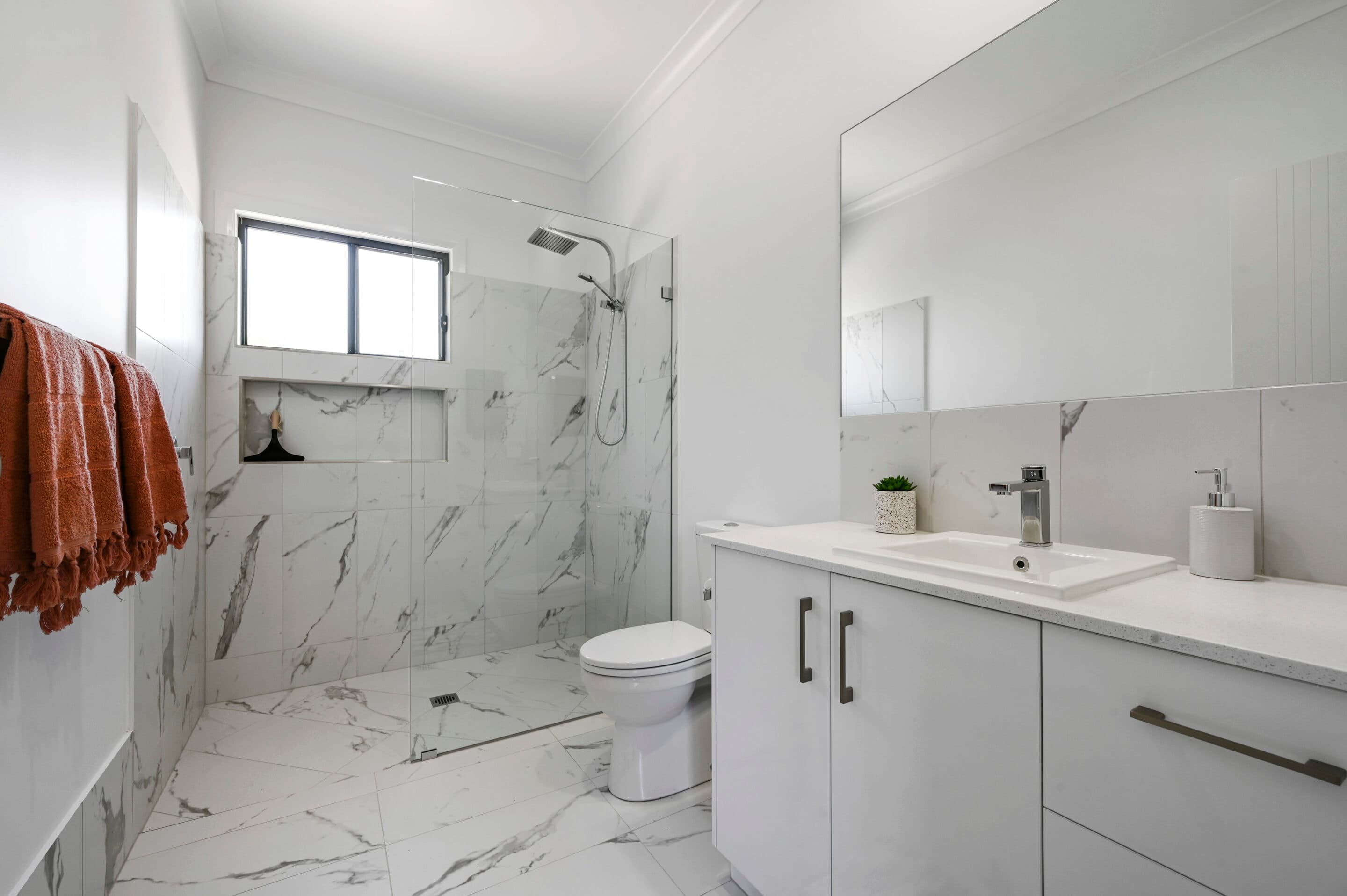 1/18 Whichello St, NEWTOWN, QLD 4350, Newtown - Thumbnail 4