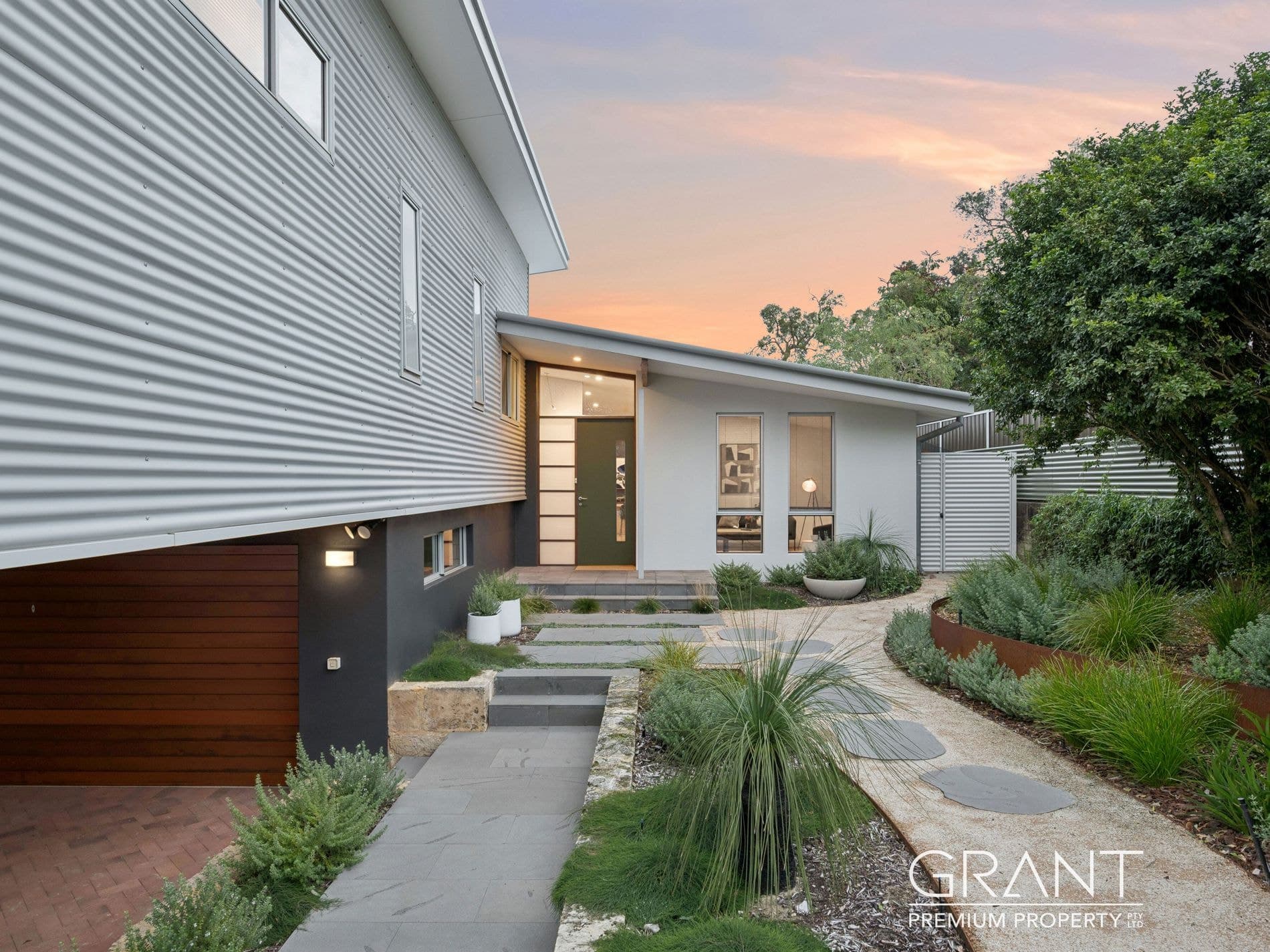 26 Edgar Way, MOUNT PLEASANT, Mount Pleasant - Thumbnail 2