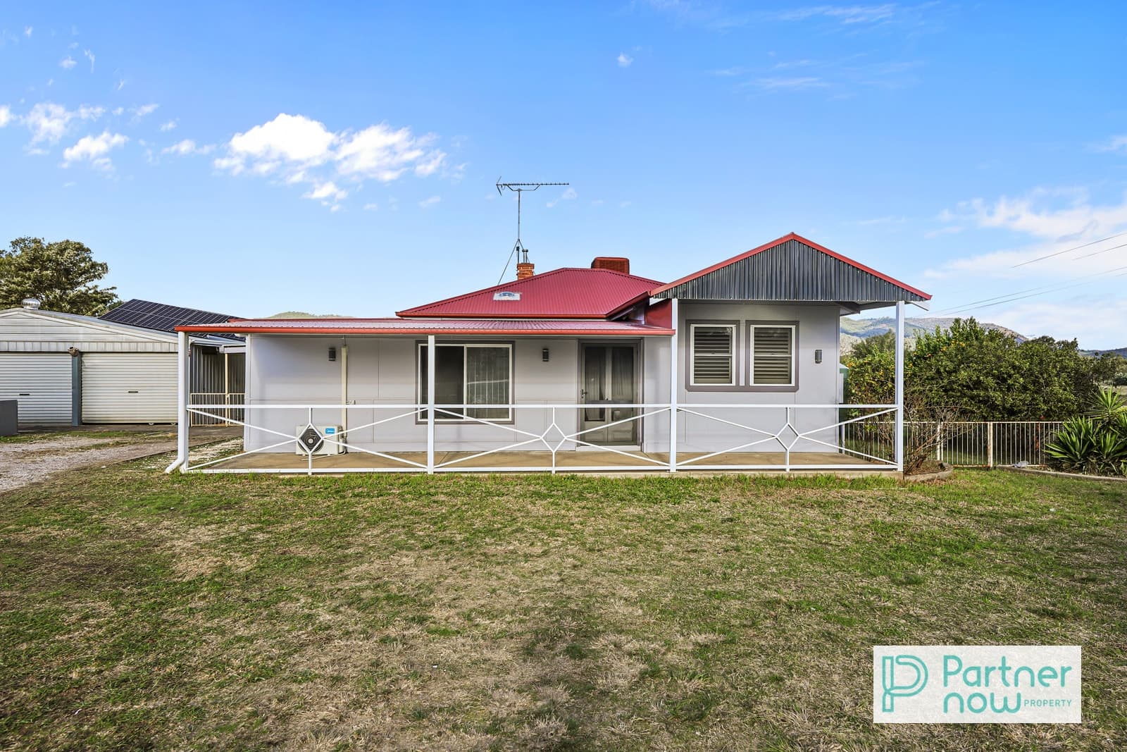 1498 New England Highway, KOOTINGAL NSW 2352, Kootingal - Thumbnail 3