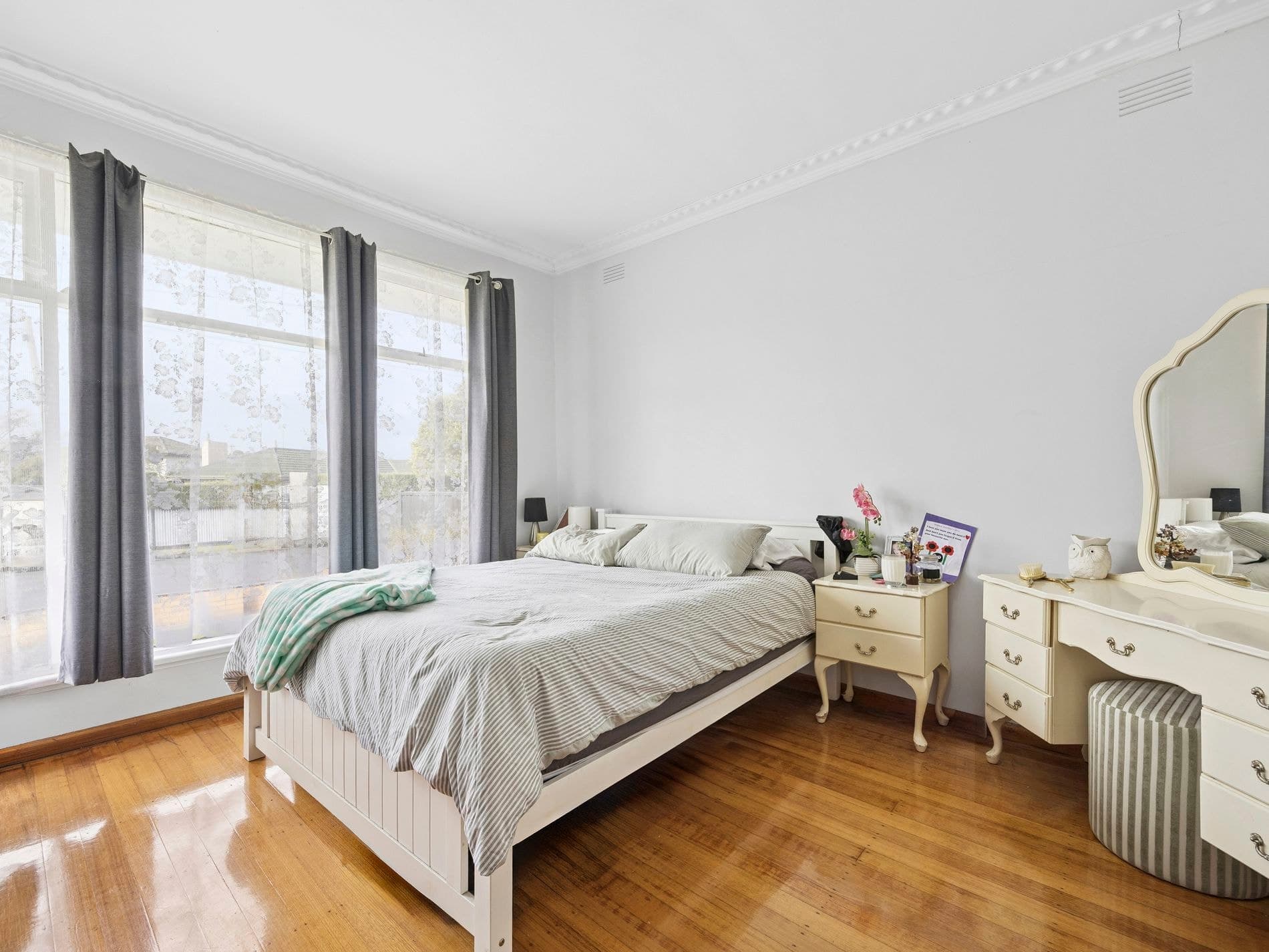 140 Vines Road, Hamlyn Heights - Thumbnail 6