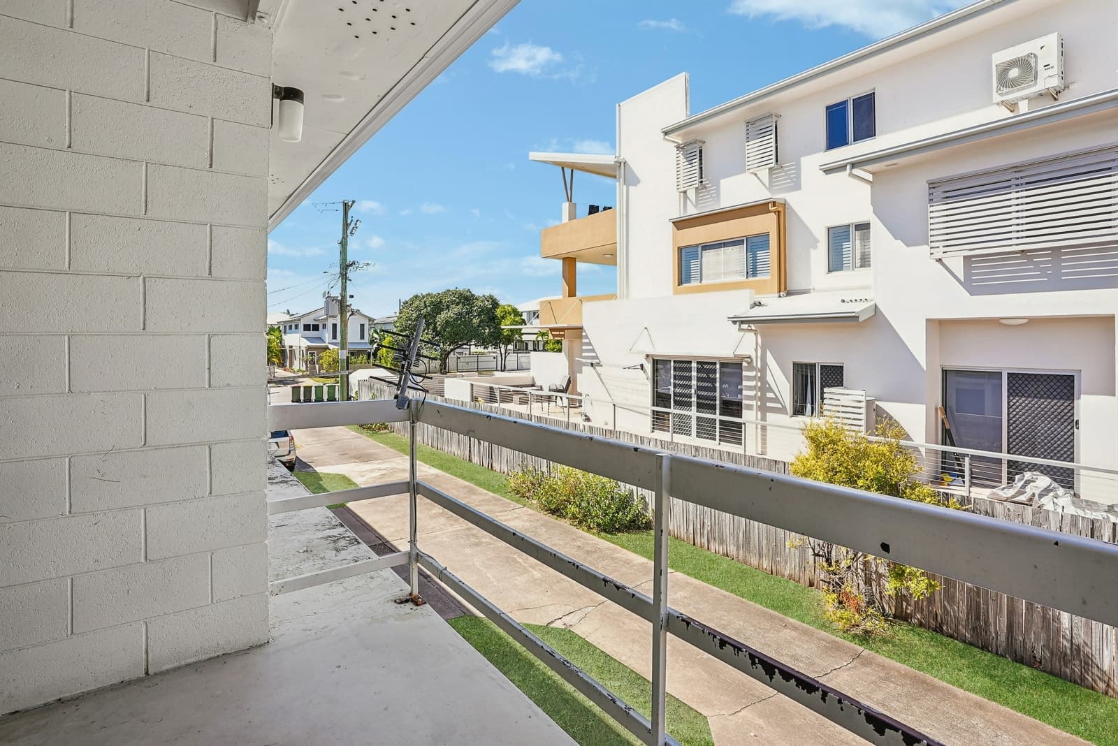 4/76 Cook Street, NORTH WARD, North Ward - Thumbnail 6