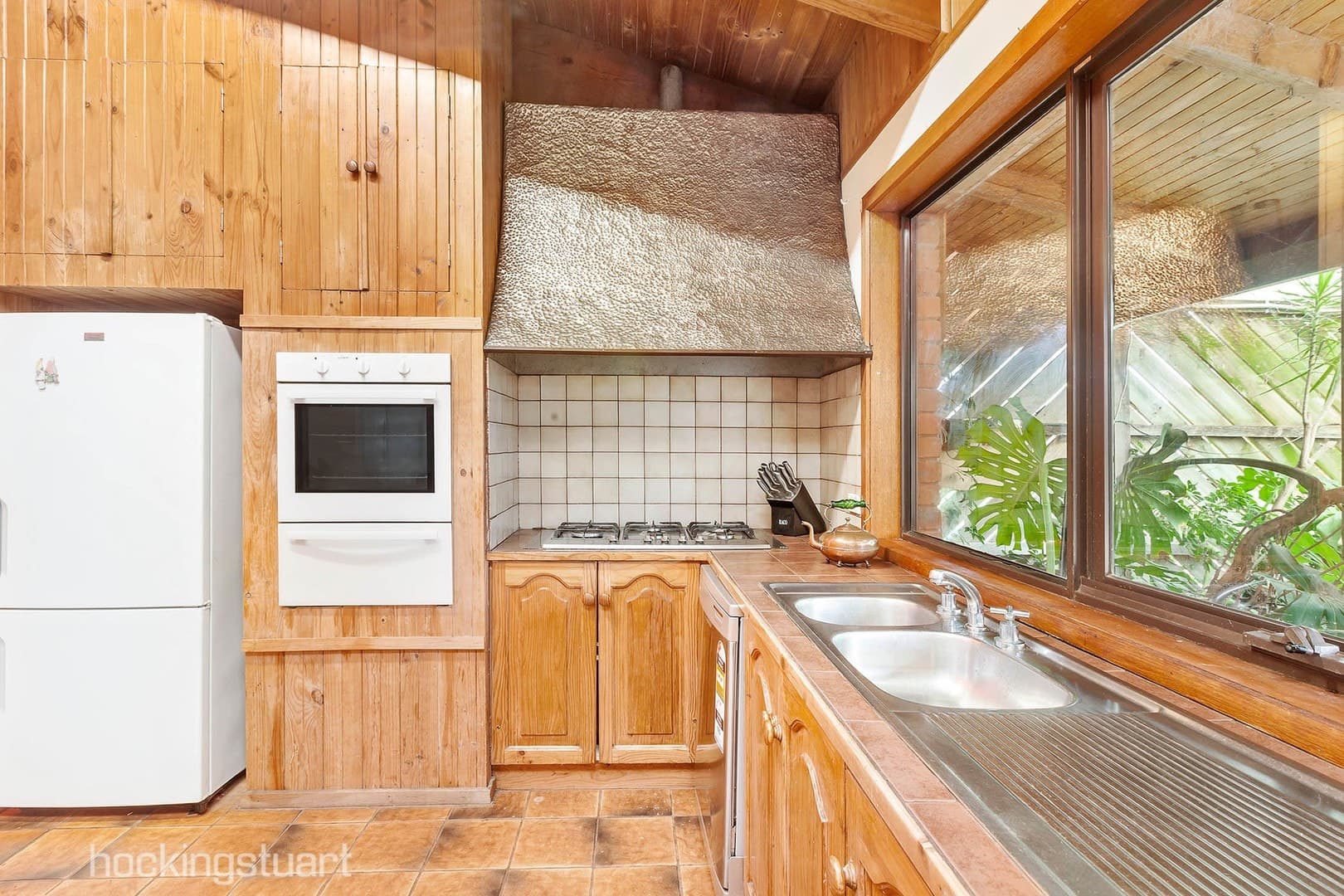 27 Carina Drive, Melton, VIC 3337, Melton - Thumbnail 6
