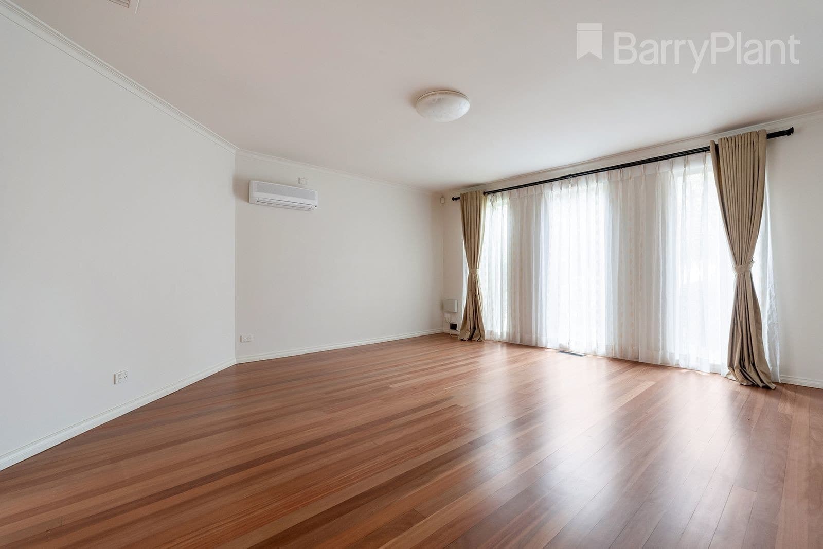 5 Rossiter Avenue, Roxburgh Park, VIC 3064, Roxburgh Park - Thumbnail 5