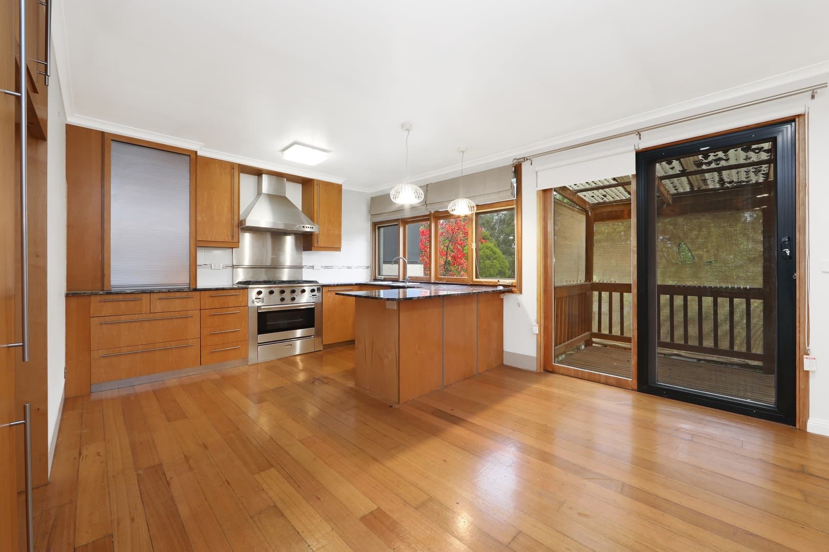 63 Esther Crescent, Mooroolbark, VIC 3138, Mooroolbark - Thumbnail 3
