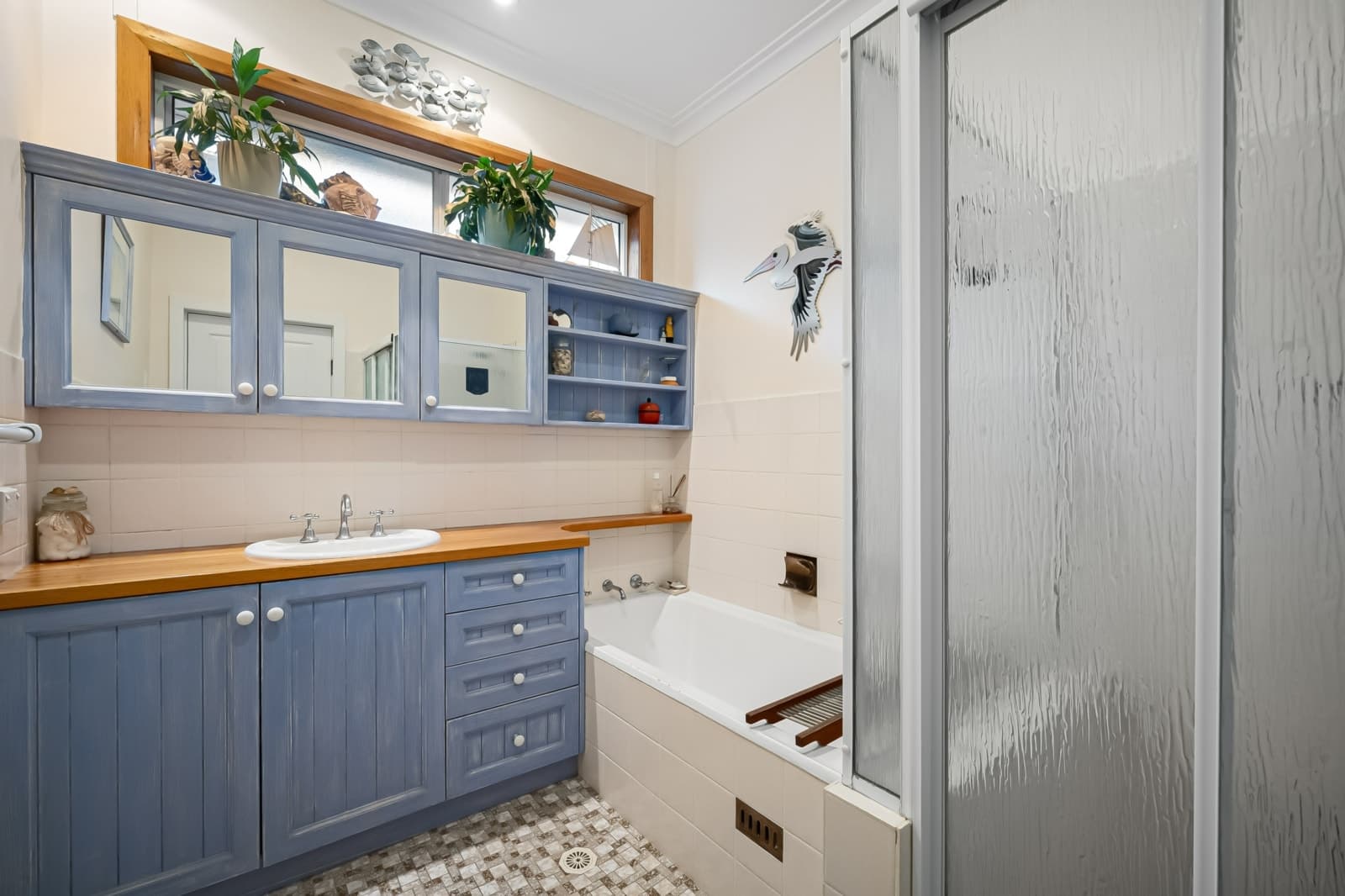 16 Walker Avenue, GYMEA, Gymea - Thumbnail 8