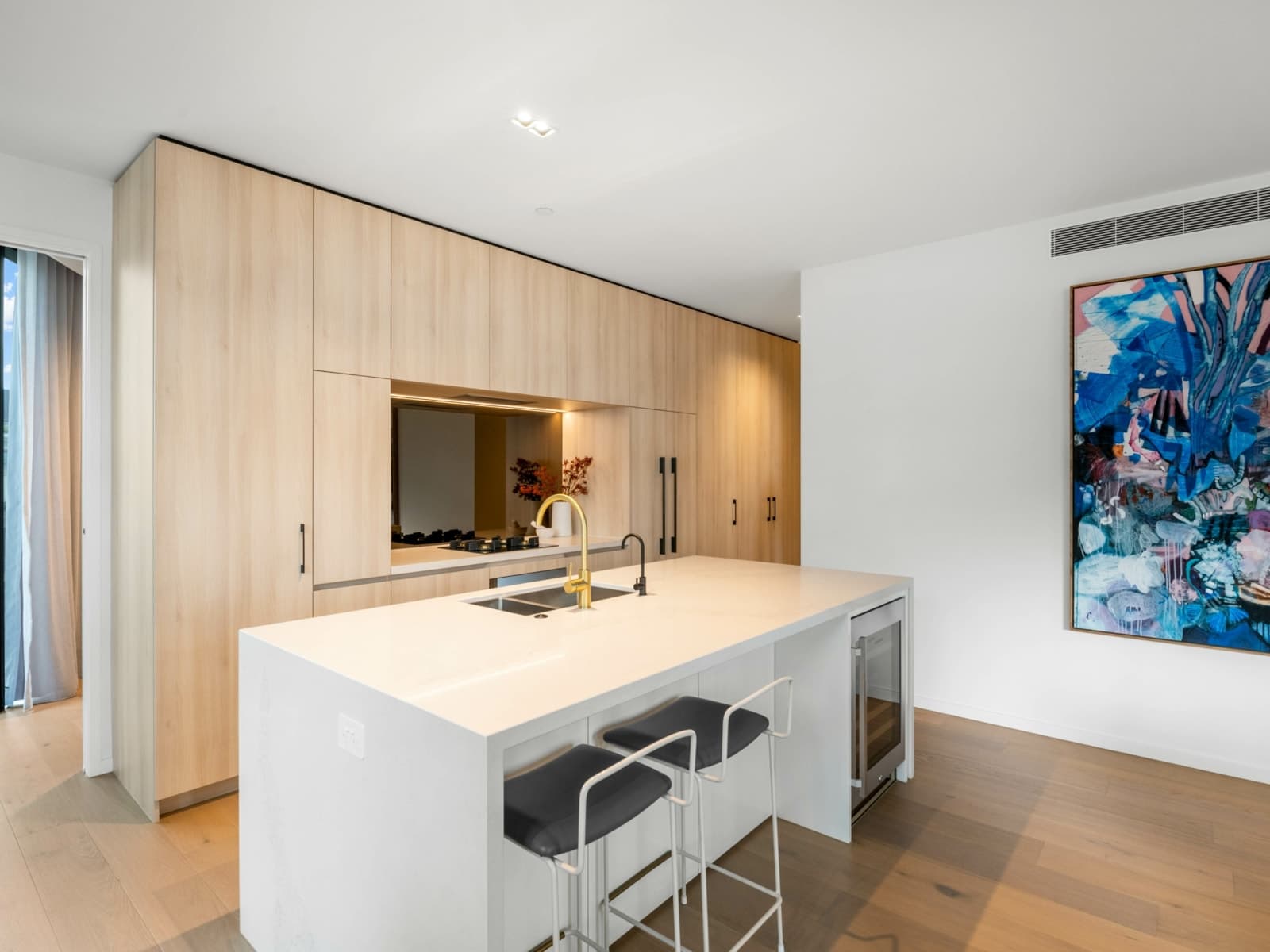 910/20 Festival Place, NEWSTEAD, Newstead - Thumbnail 3